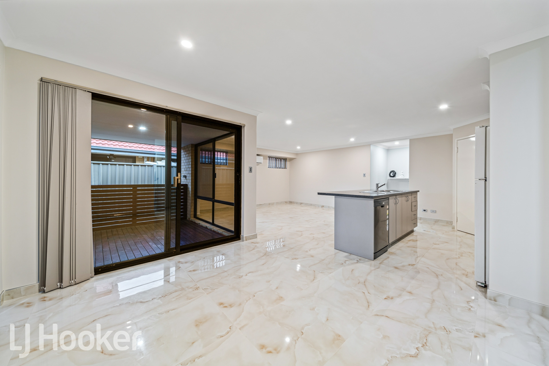 19 Retchford Way, QUEENS PARK