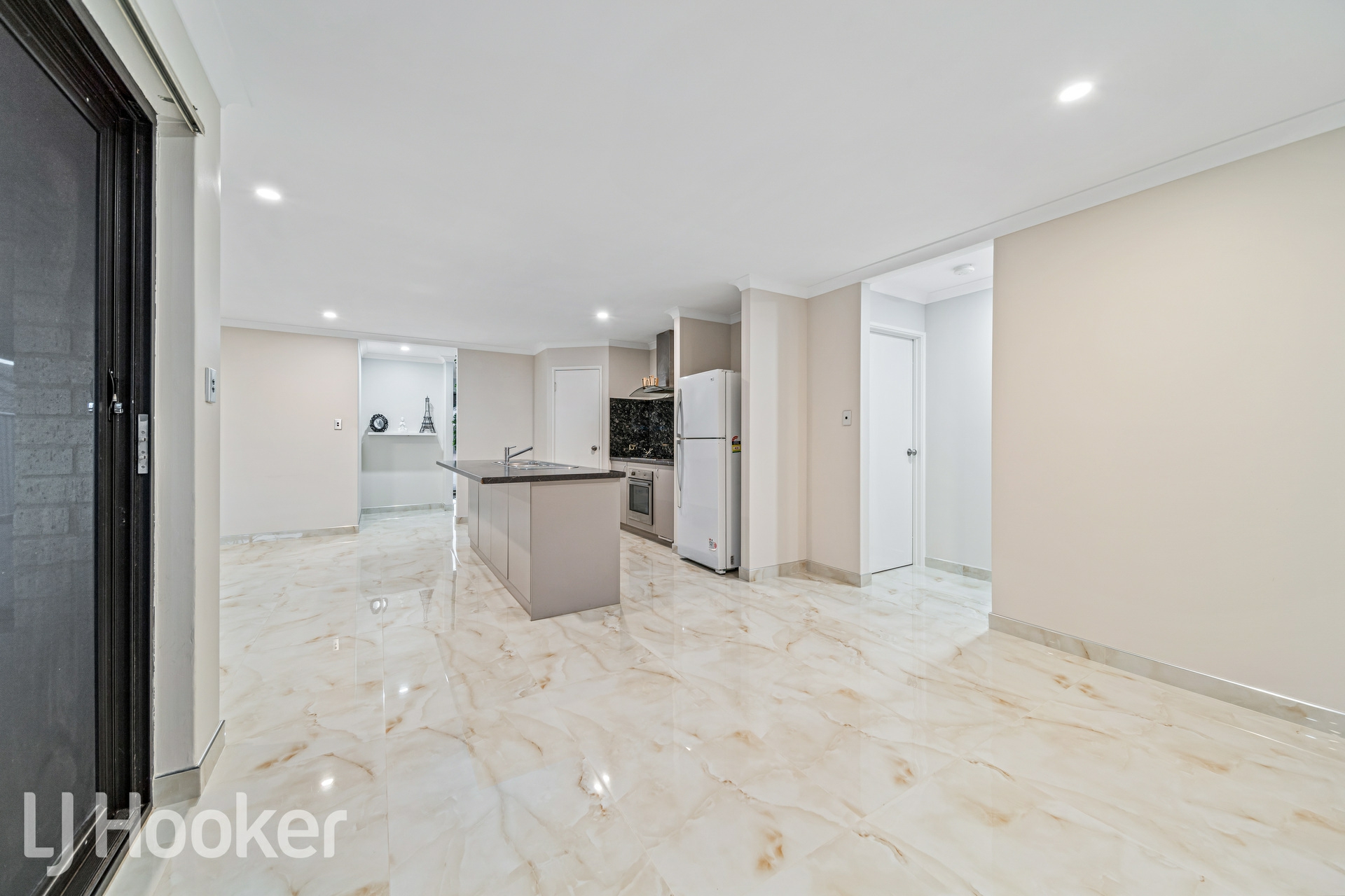 19 Retchford Way, QUEENS PARK