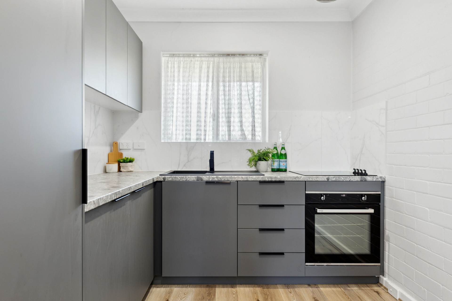 11/13 Grant Place, BENTLEY