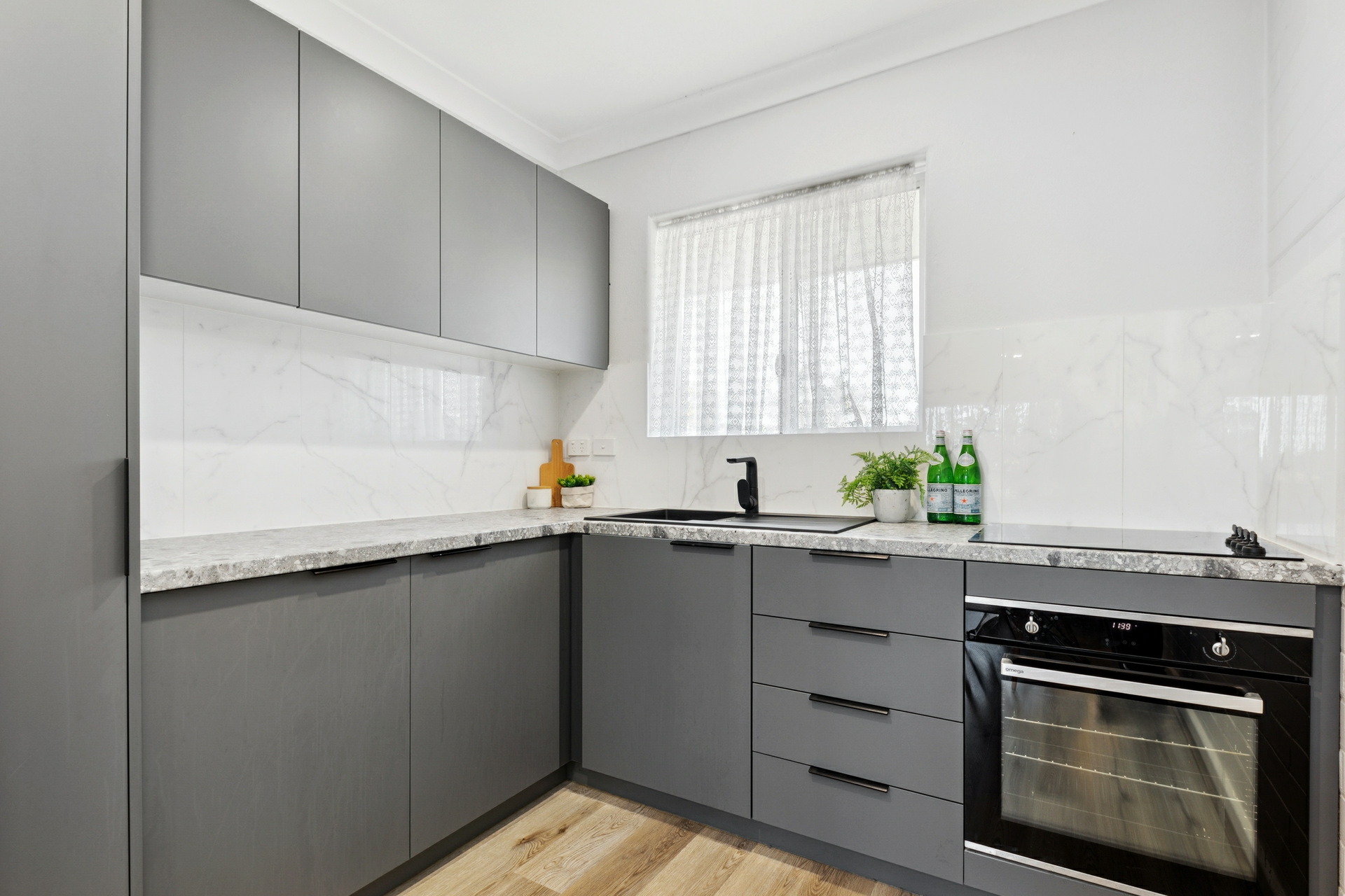 11/13 Grant Place, BENTLEY