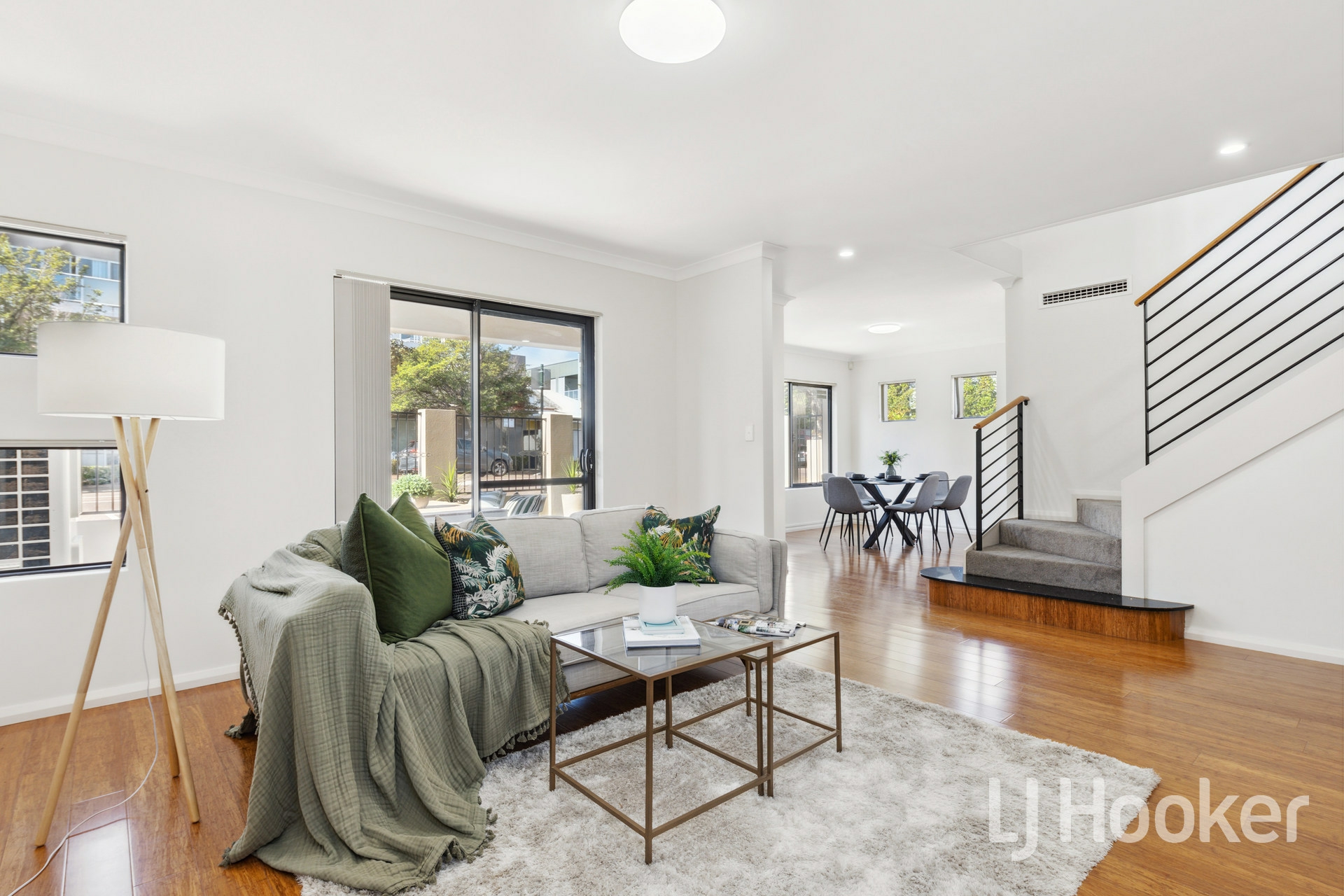 961A Albany Highway, EAST VICTORIA PARK