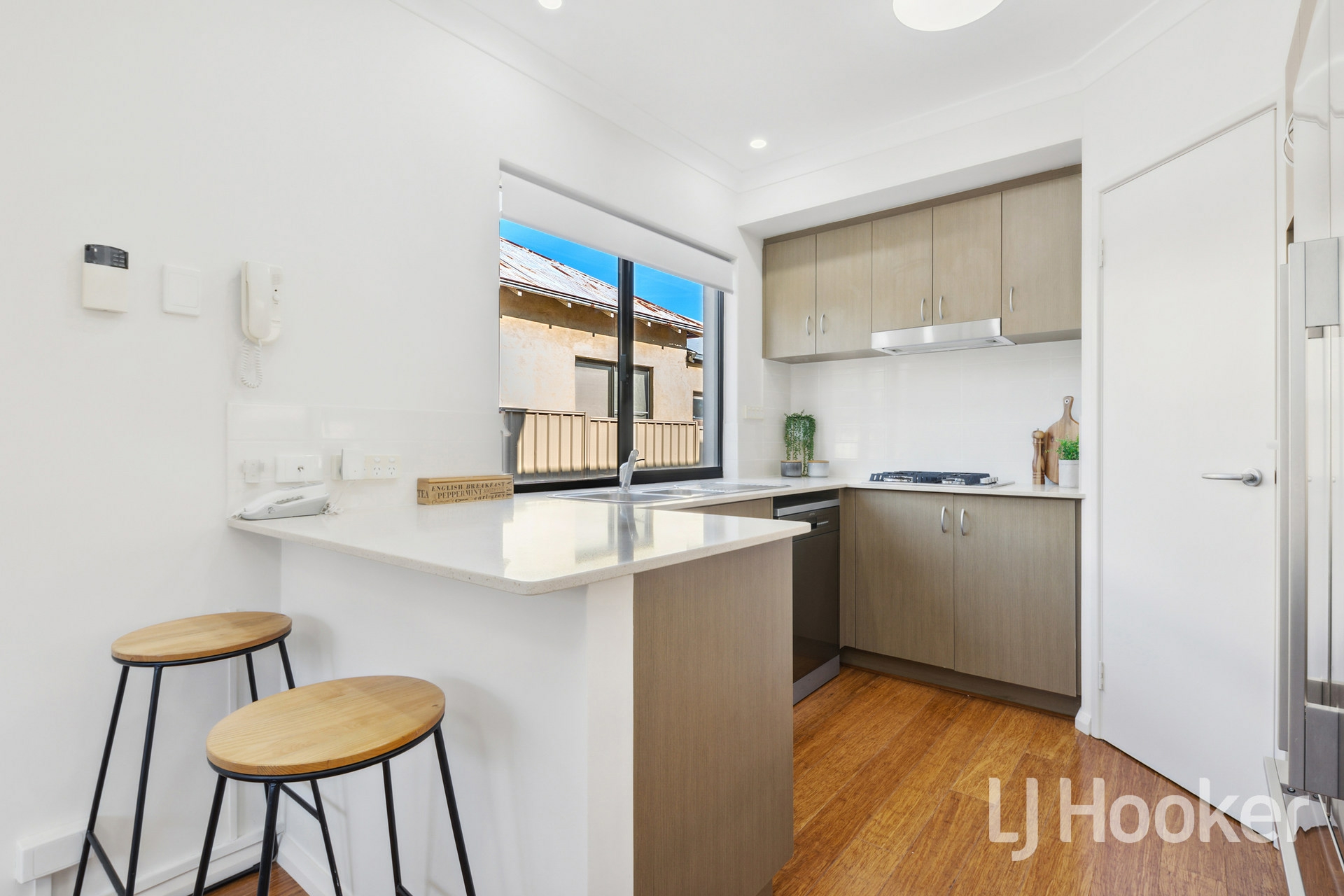 961A Albany Highway, EAST VICTORIA PARK