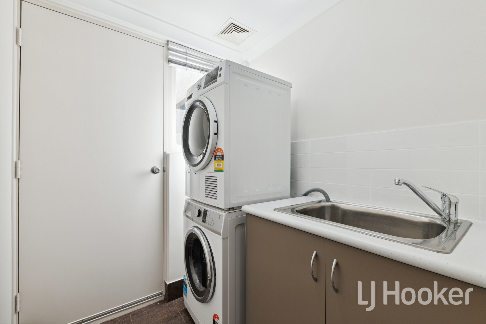 961A Albany Highway, EAST VICTORIA PARK