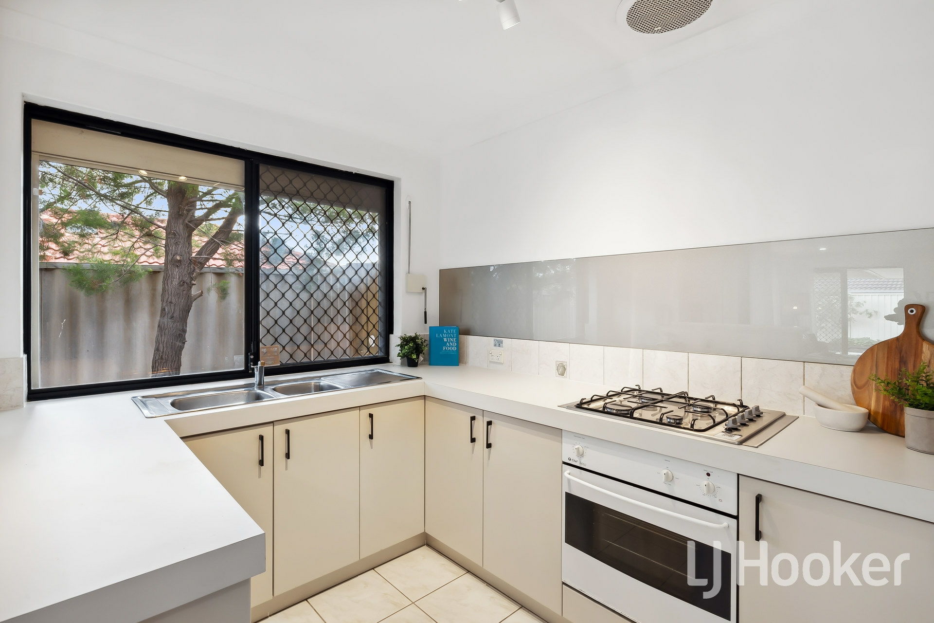 24A Reen Street, ST JAMES