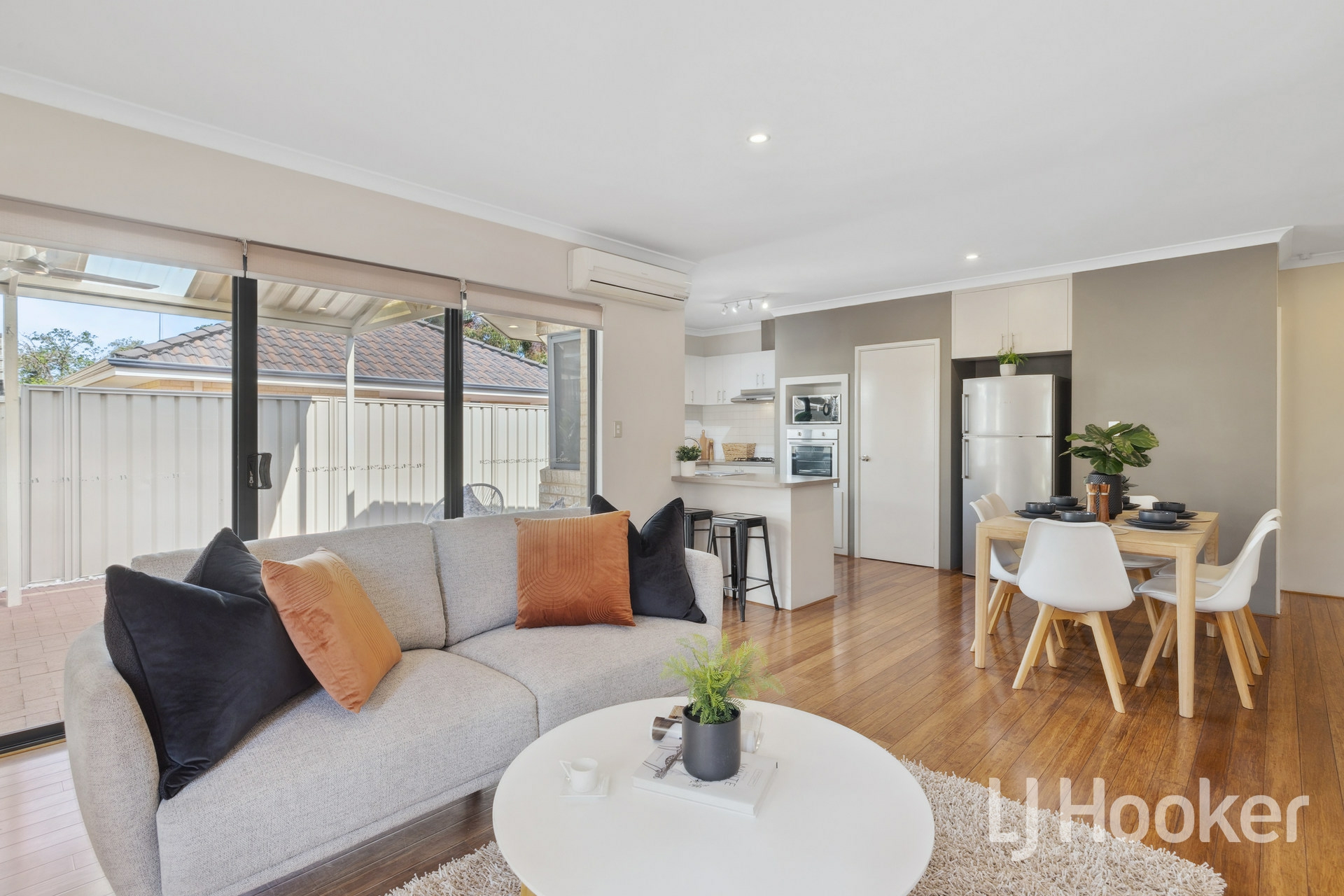 4/82 Queen Street, BENTLEY
