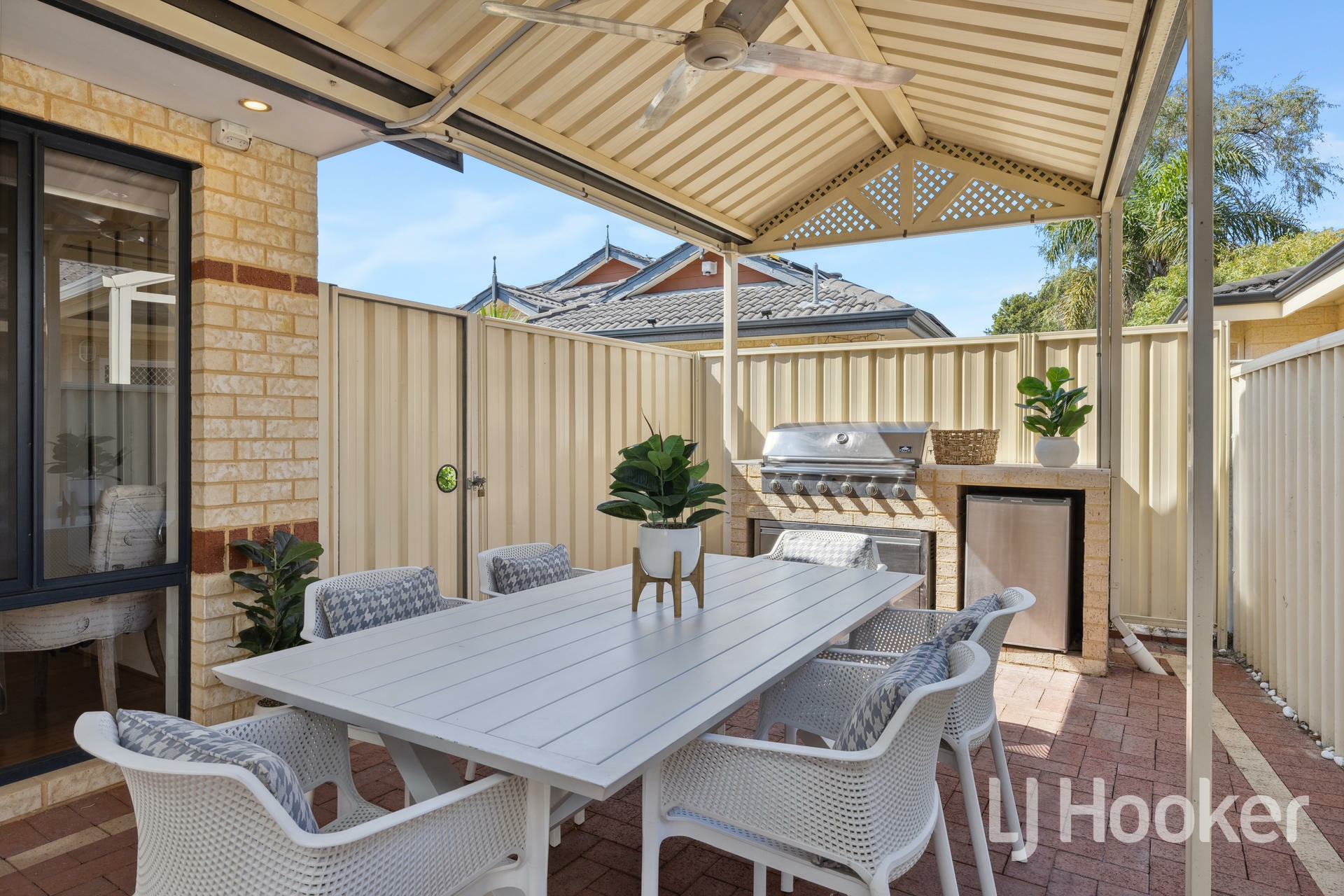 4/82 Queen Street, BENTLEY