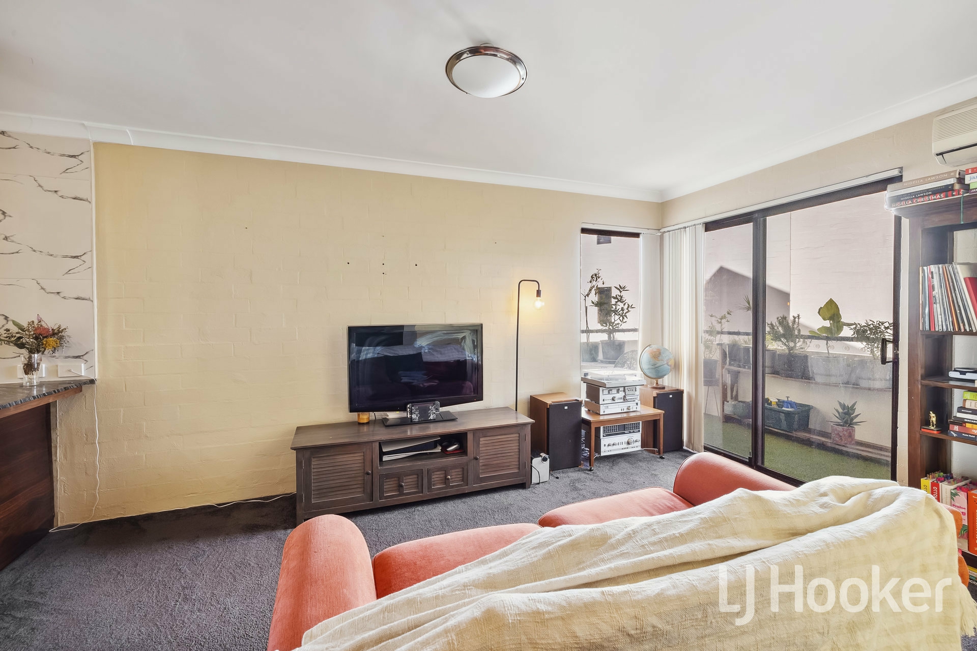 11/147 Hubert Street, EAST VICTORIA PARK