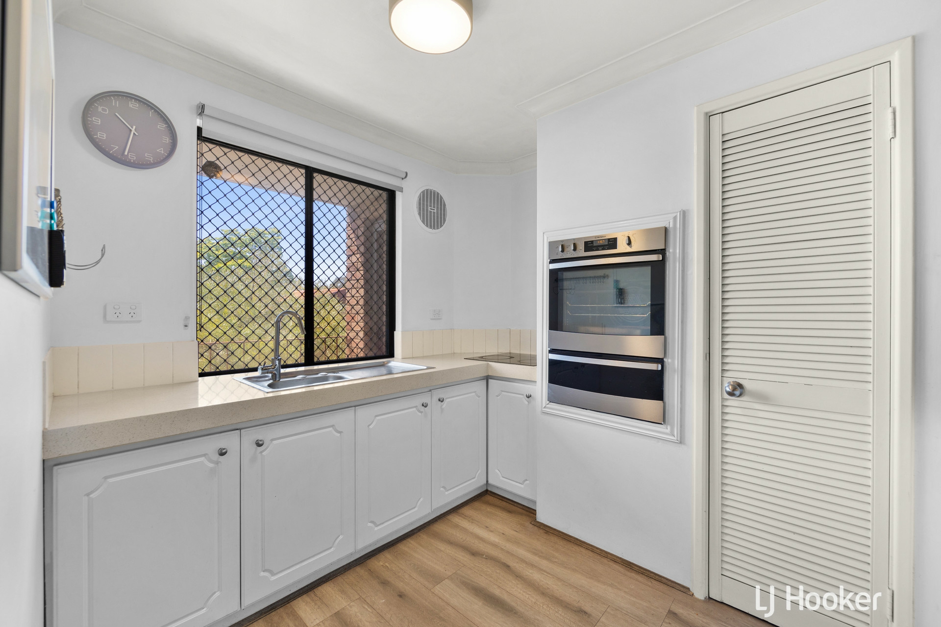 54/50 Moondine Drive, WEMBLEY