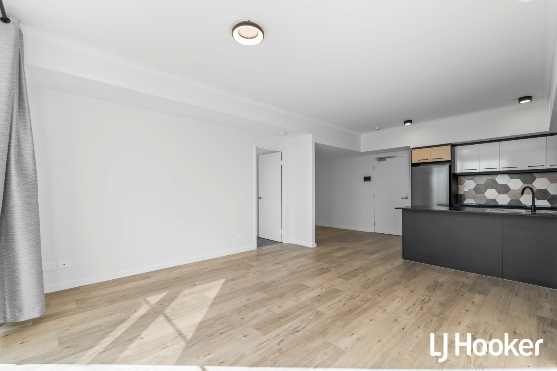 Unit 305/14 Cecil Av, CANNINGTON
