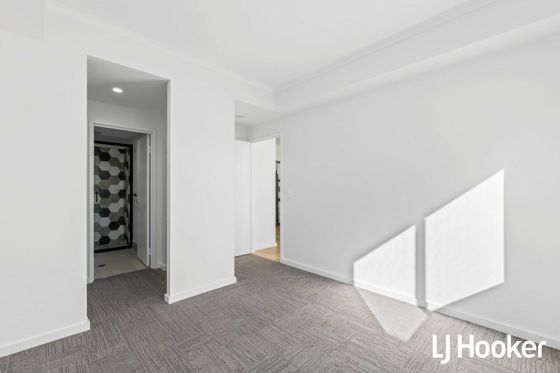 Unit 305/14 Cecil Av, CANNINGTON