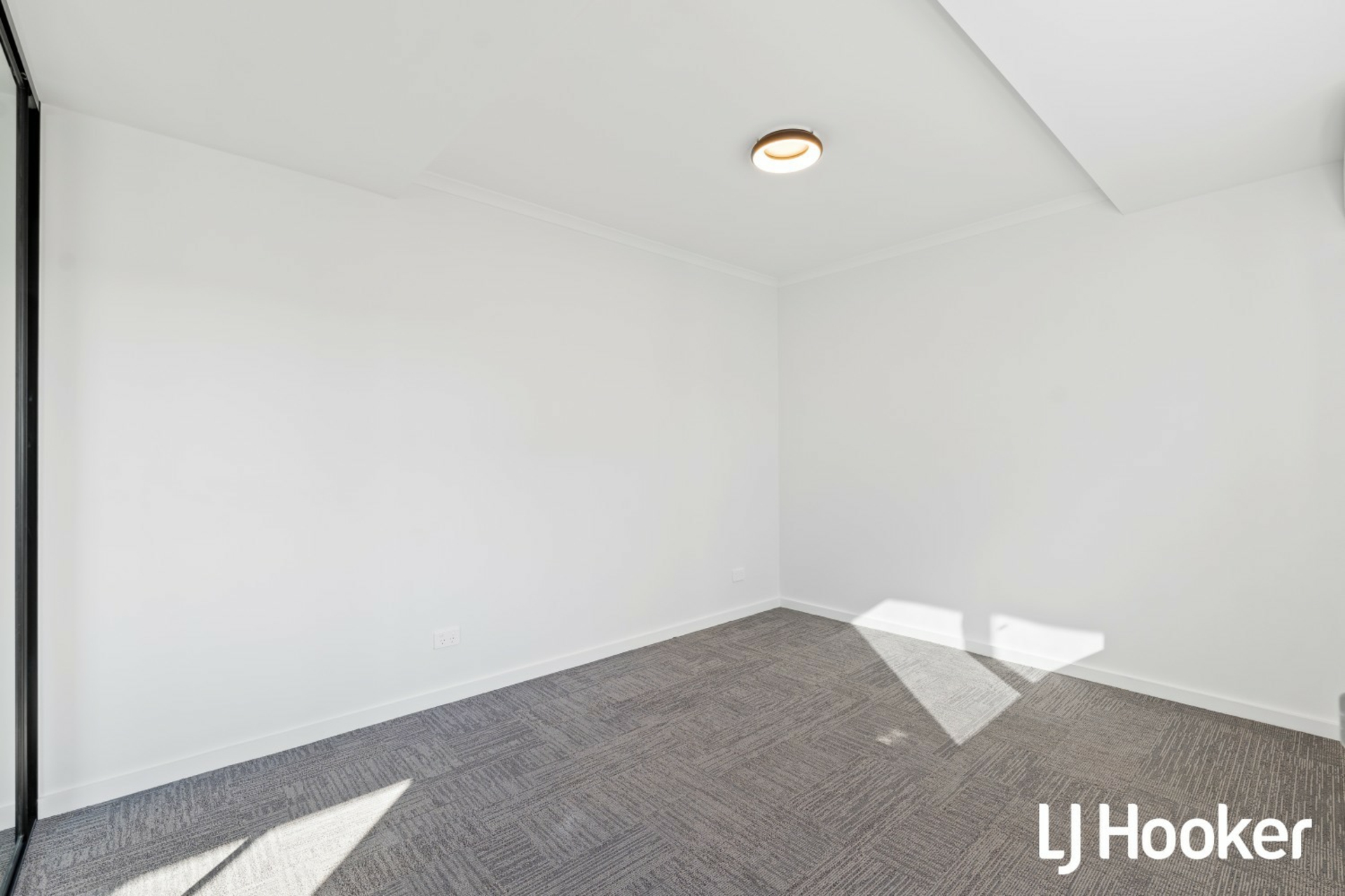 Unit 305/14 Cecil Av, CANNINGTON