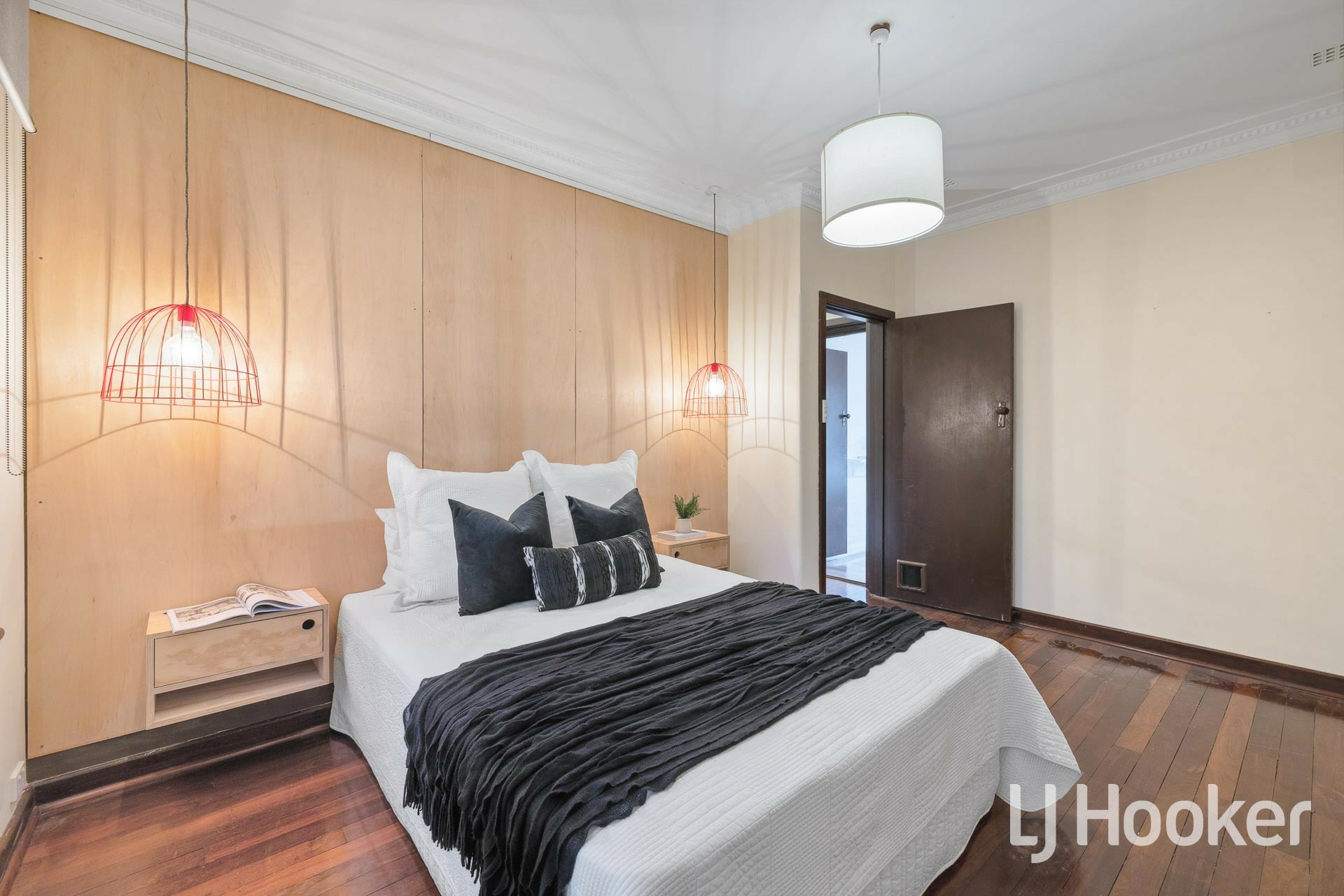 427 Berwick Street, ST JAMES