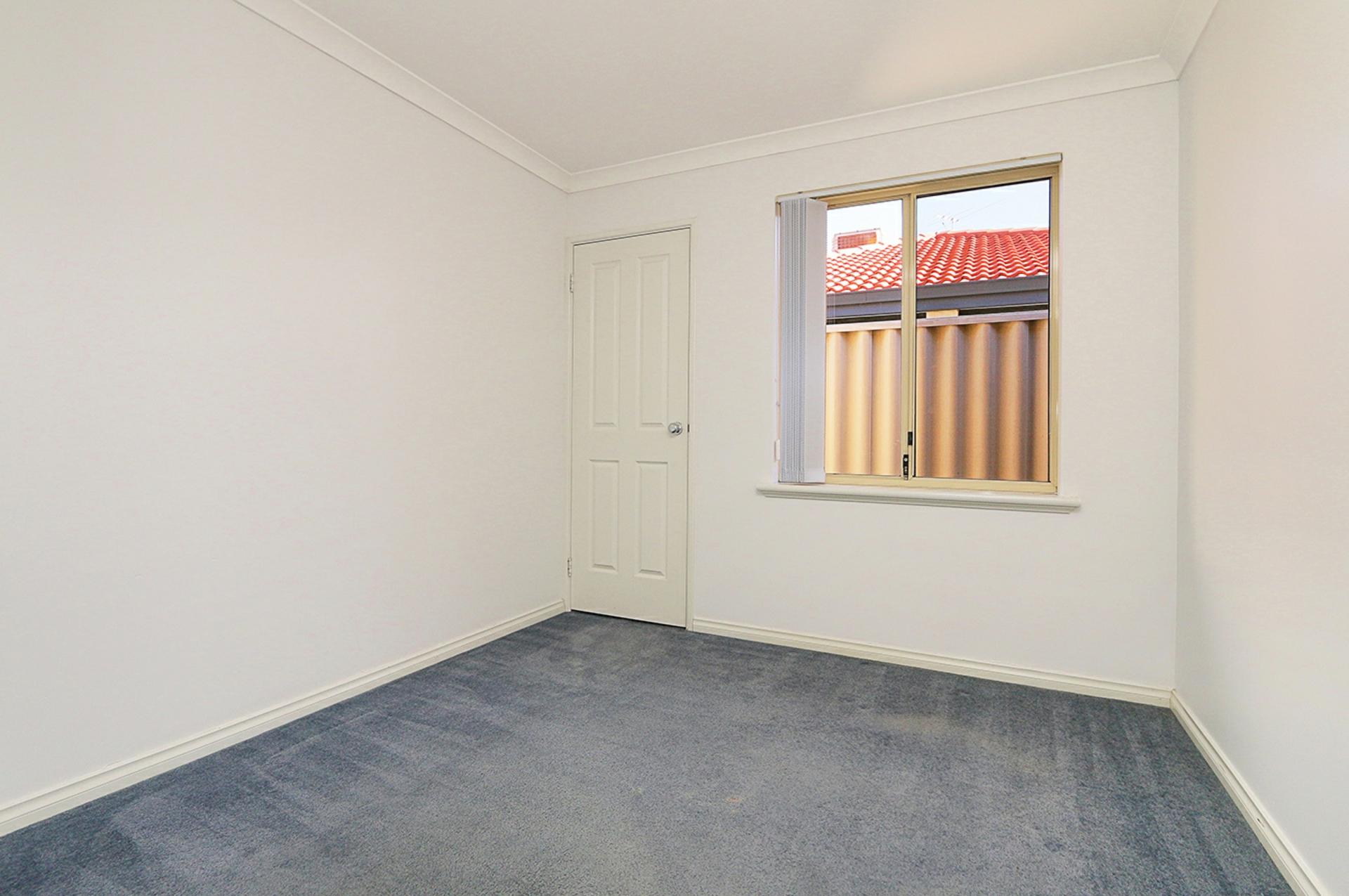 14C Wyndham St, ST JAMES