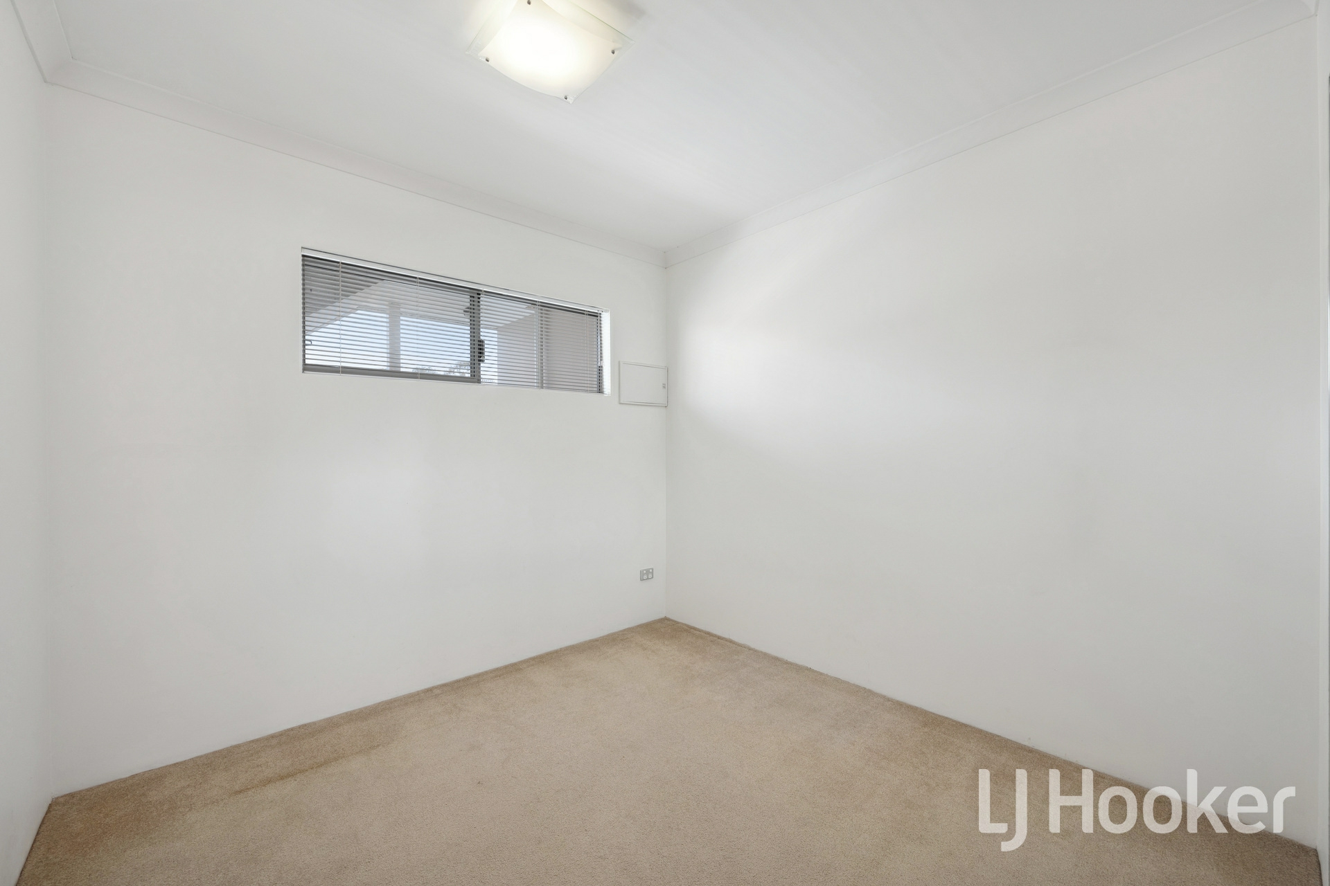 8/31 Leonard Street, VICTORIA PARK