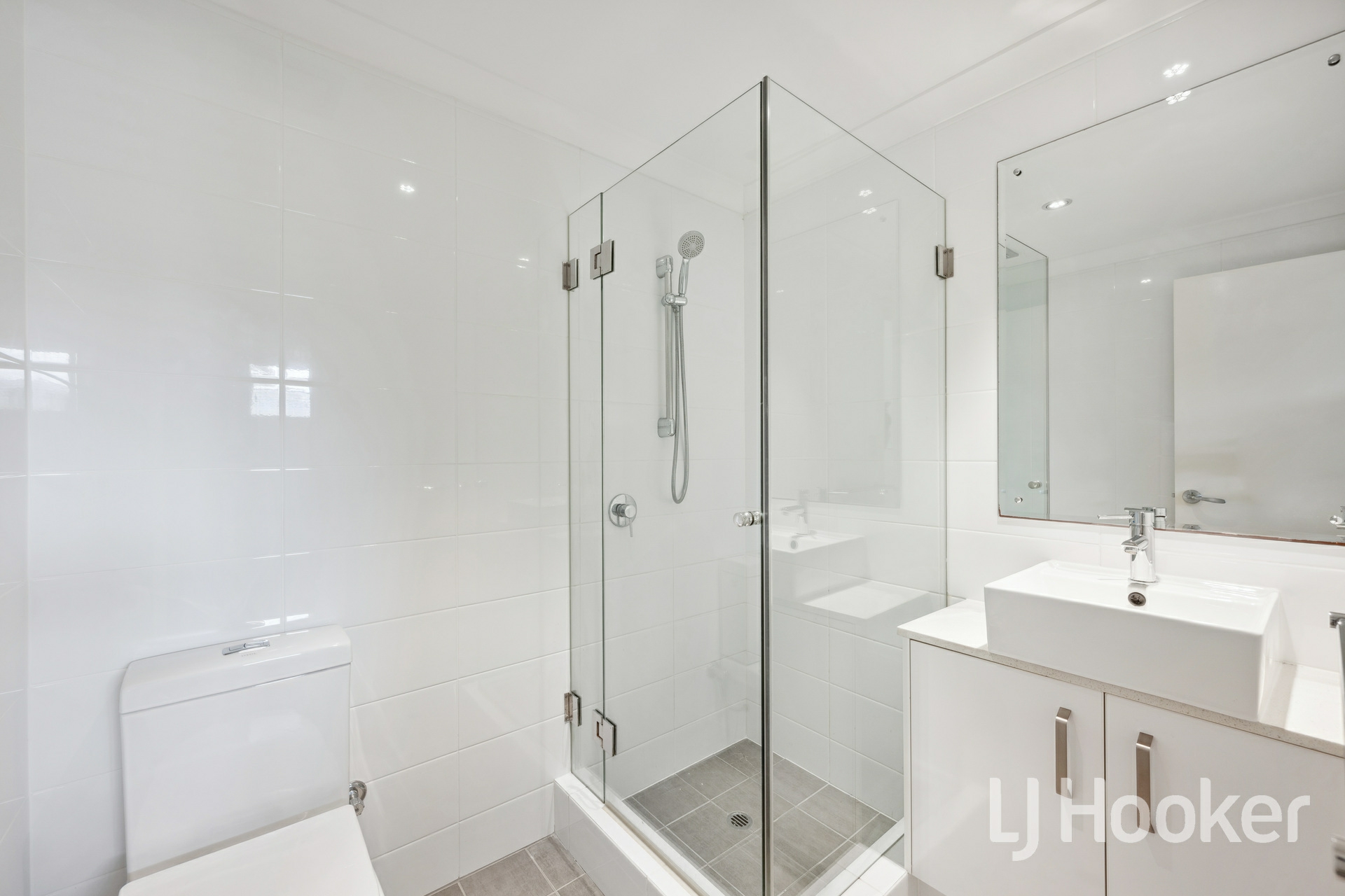 8/31 Leonard Street, VICTORIA PARK