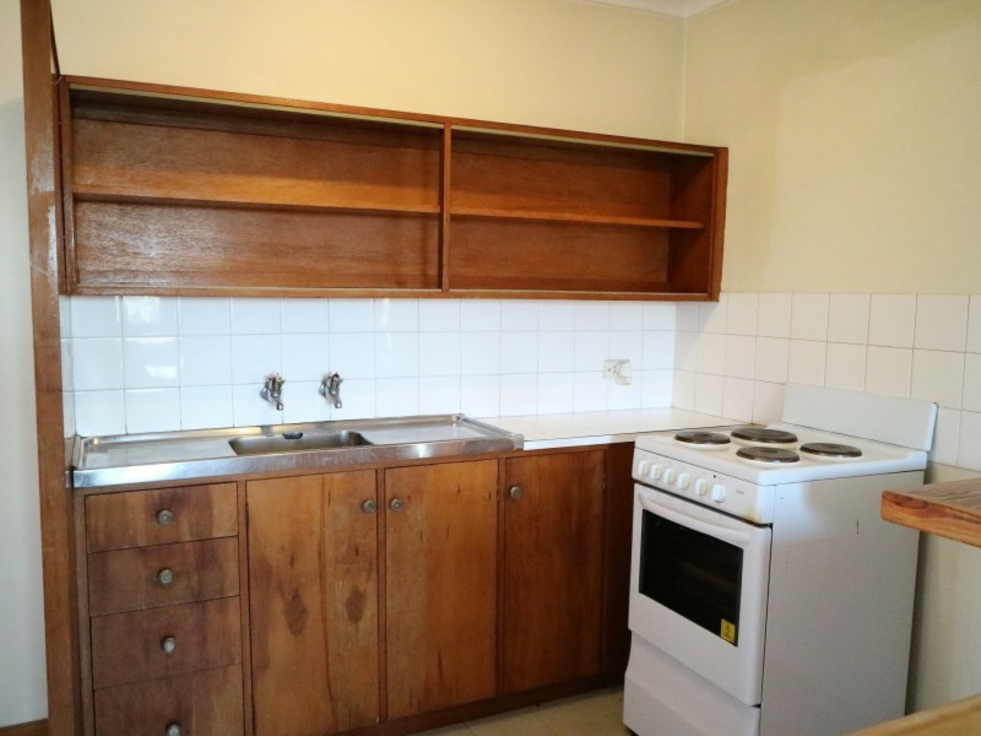 Unit 12/6 Minora Pl, RIVERVALE