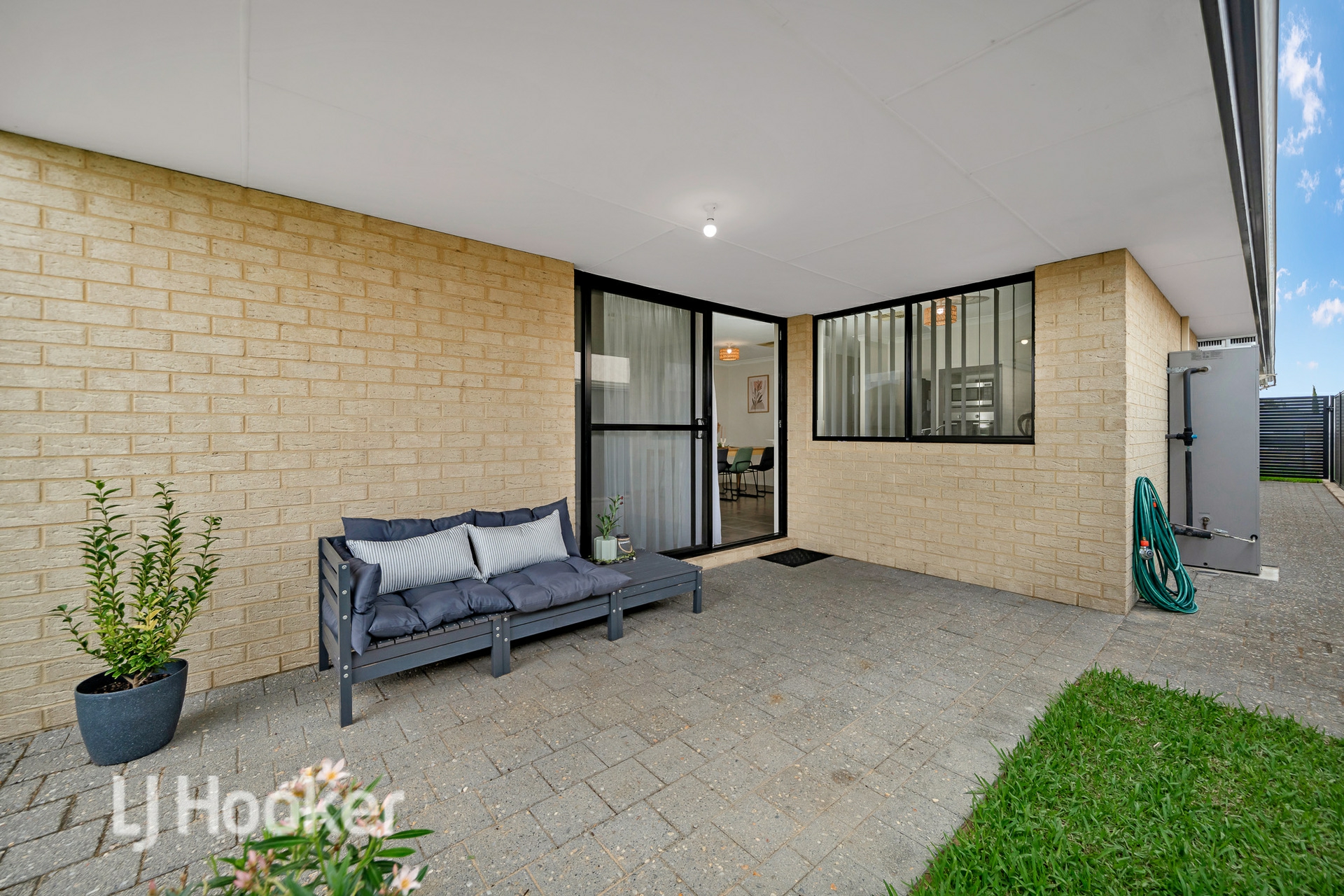 8 Goulburn Road, BALDIVIS