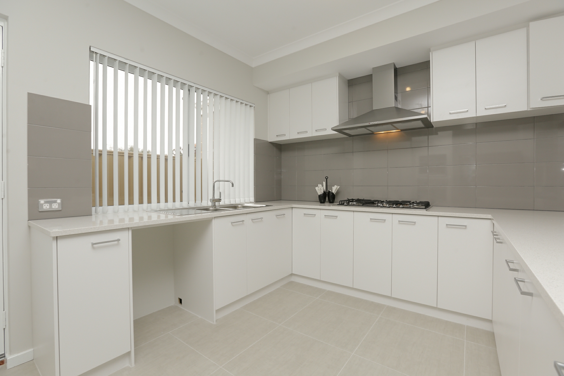 2C Behan St, BENTLEY