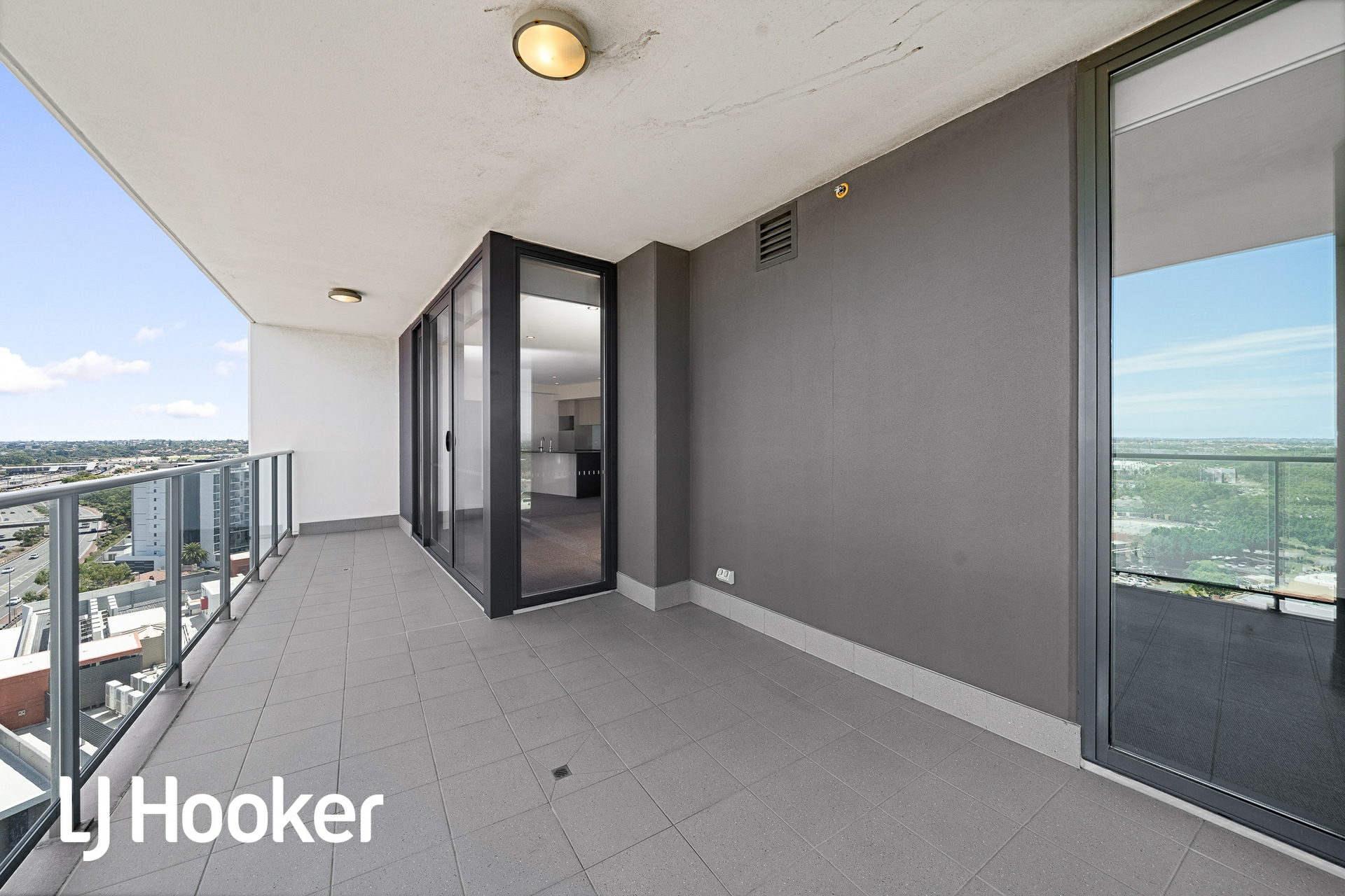 174/3 Homelea Court, RIVERVALE