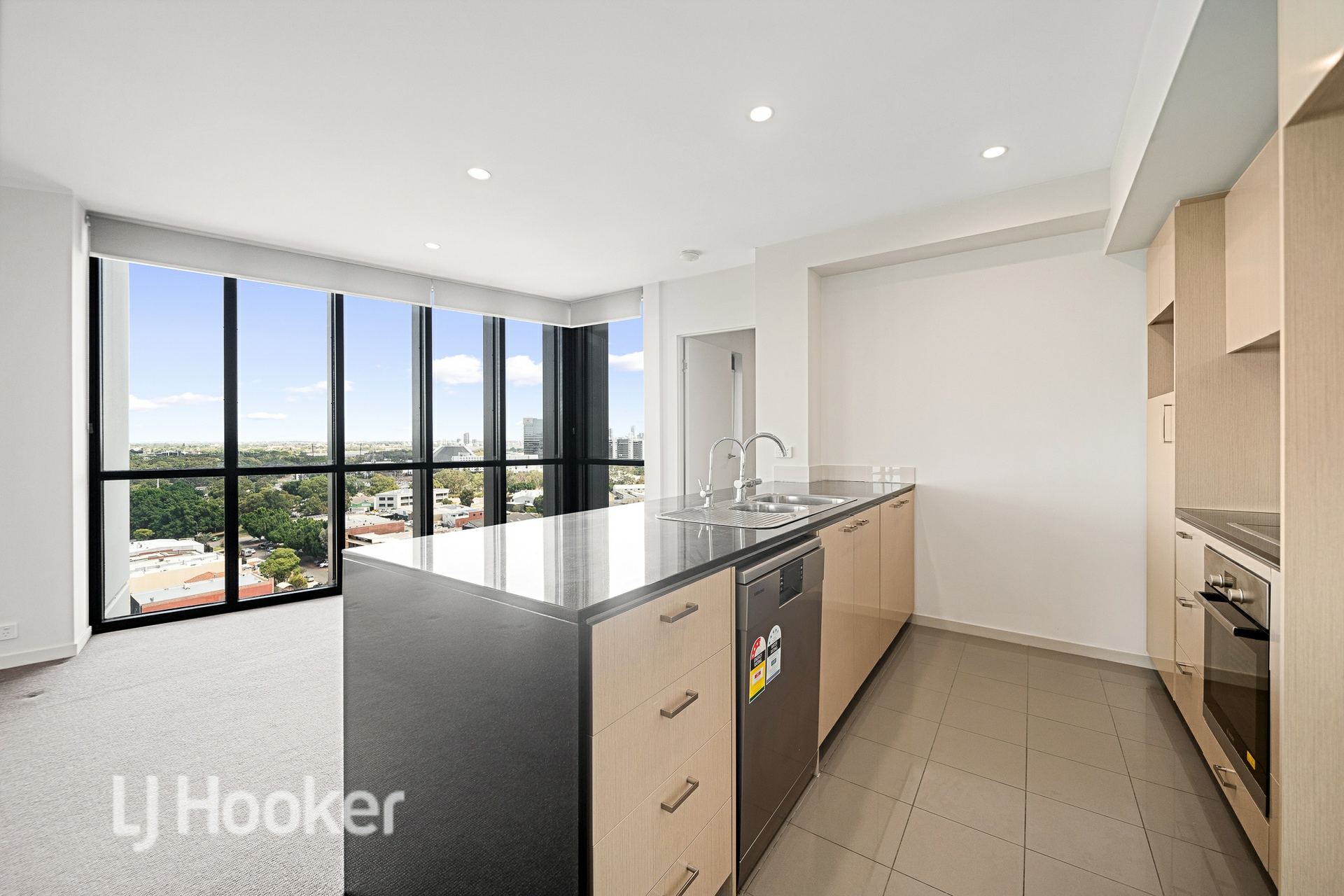 174/3 Homelea Court, RIVERVALE