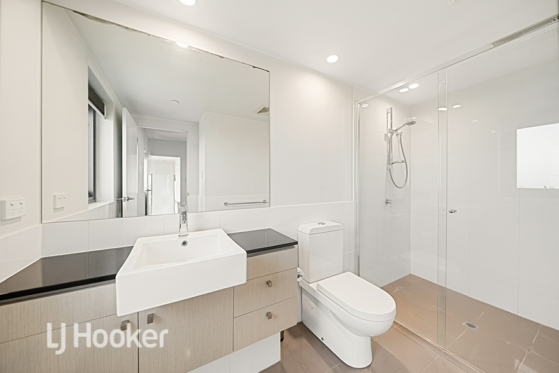 174/3 Homelea Court, RIVERVALE