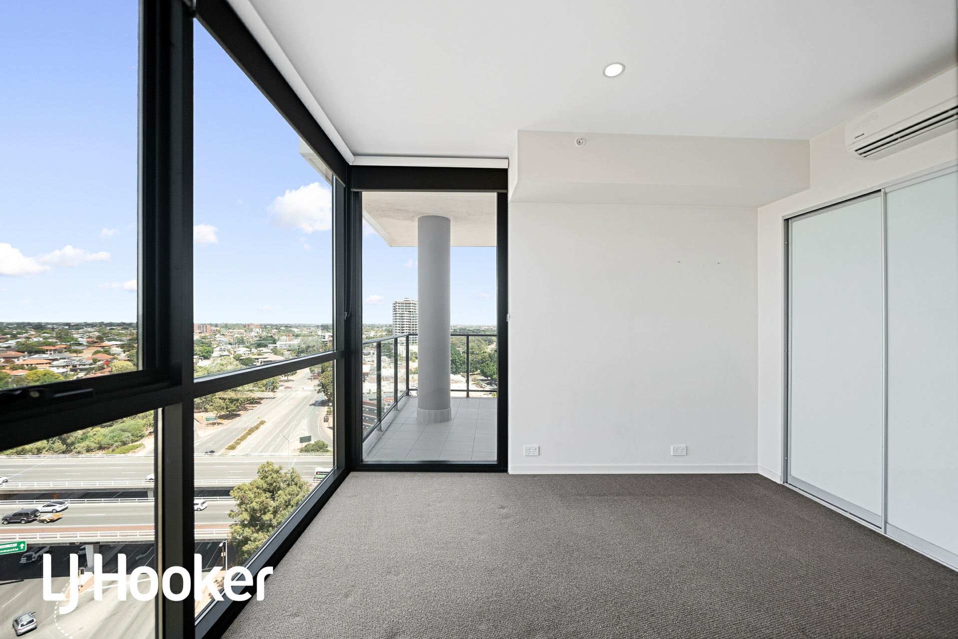 174/3 Homelea Court, RIVERVALE