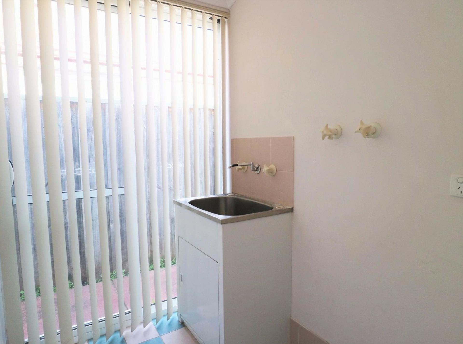 Unit 3/12 Gregory Street, BELMONT