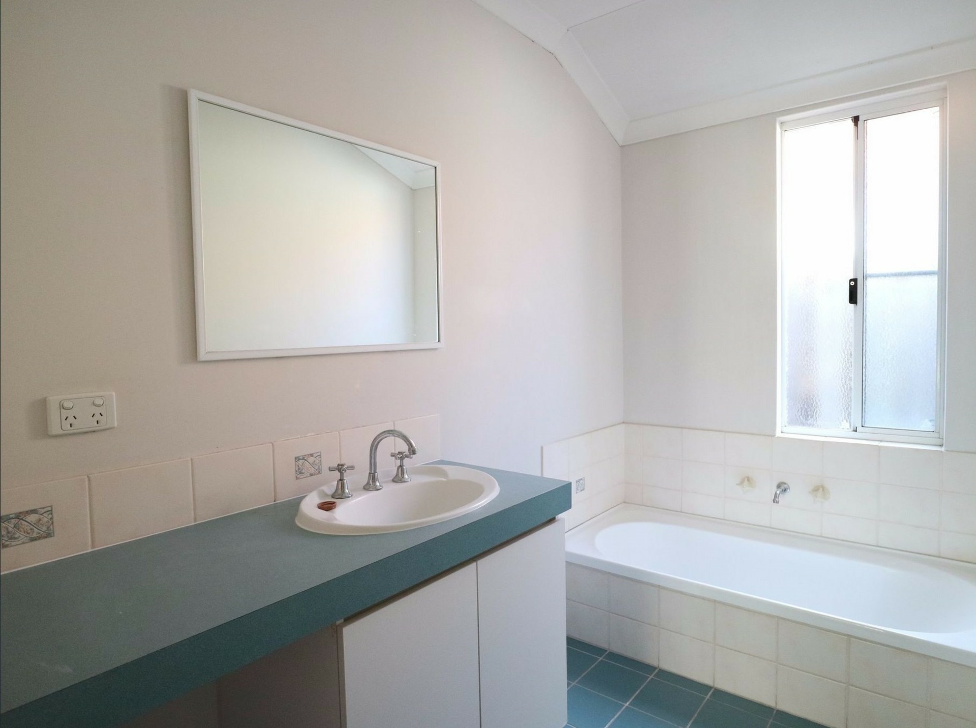 Unit 3/12 Gregory Street, BELMONT