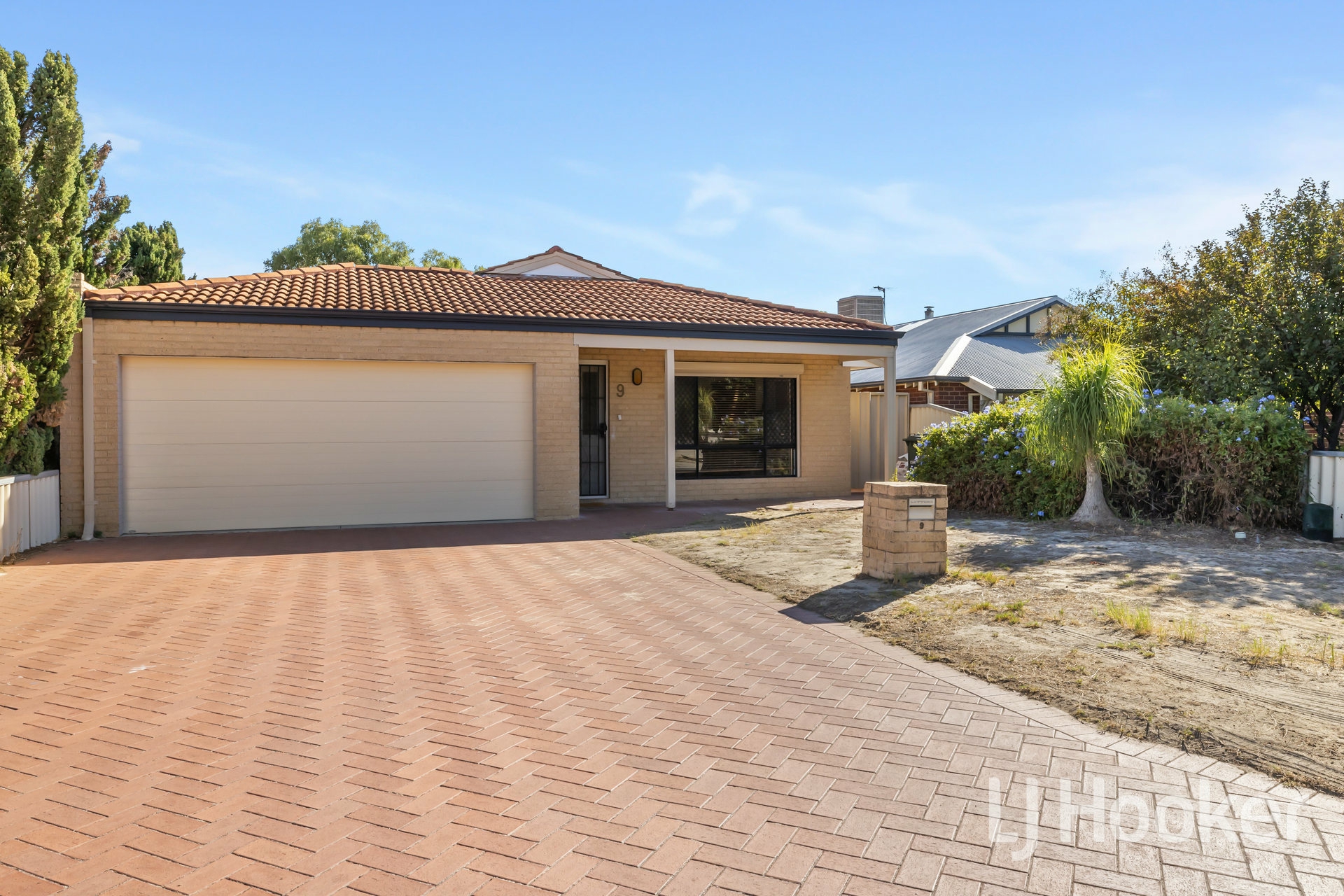 9 Quinn Avenue, BENTLEY