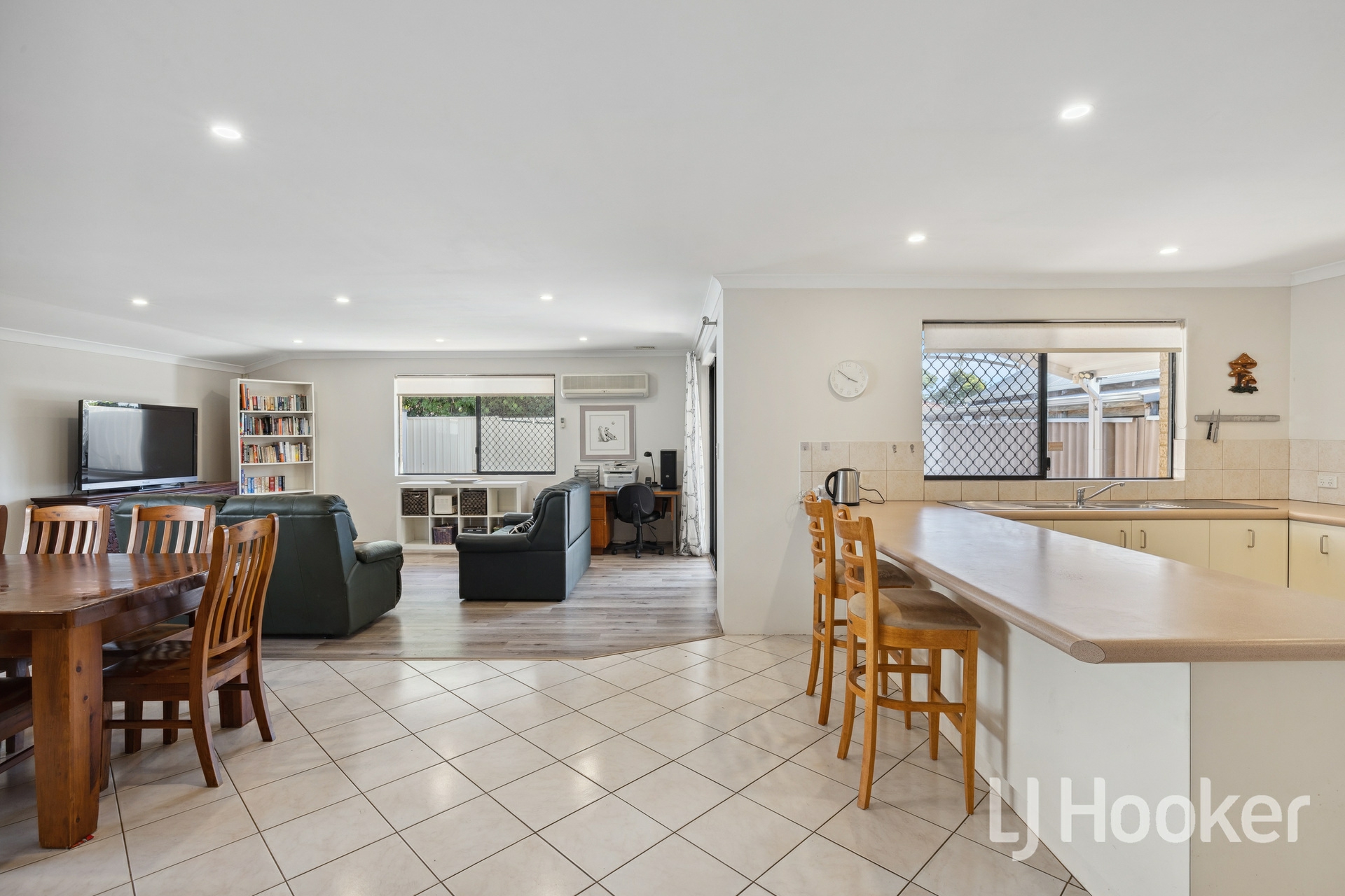 9 Quinn Avenue, BENTLEY