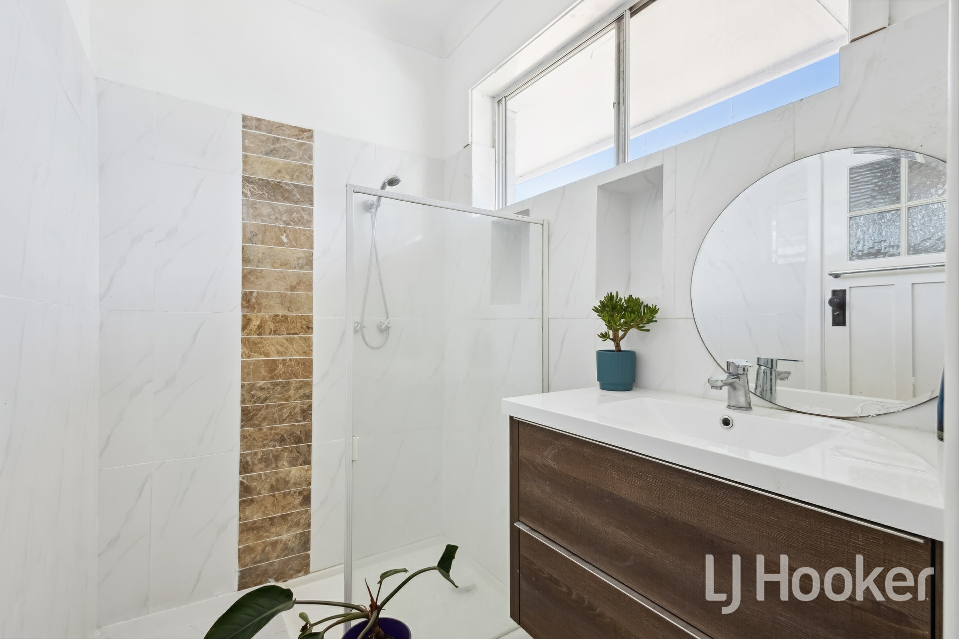2 Bruce Street, NEDLANDS