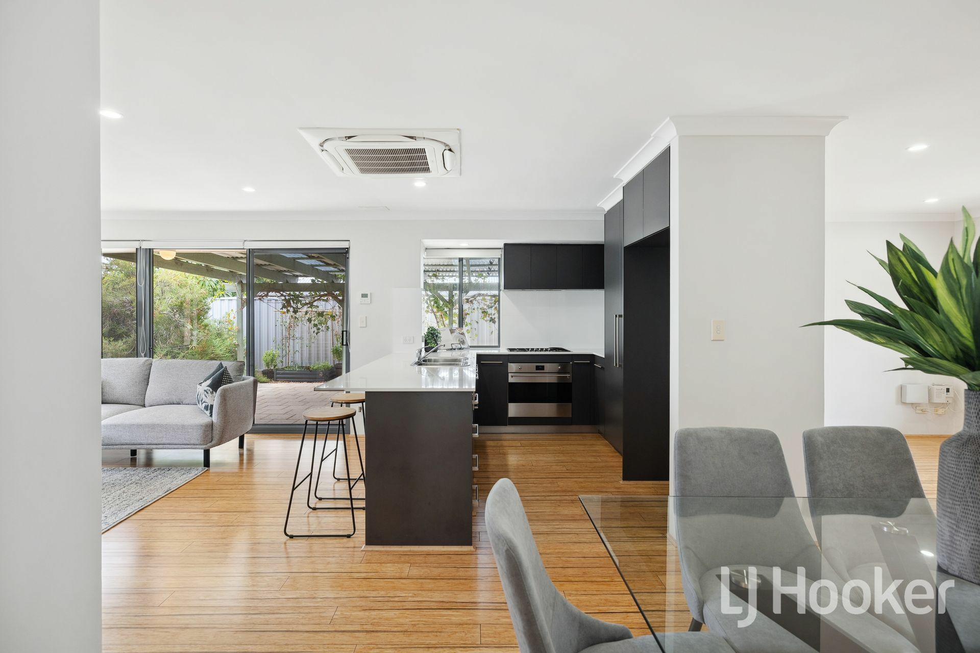 19A Esperance St, EAST VICTORIA PARK