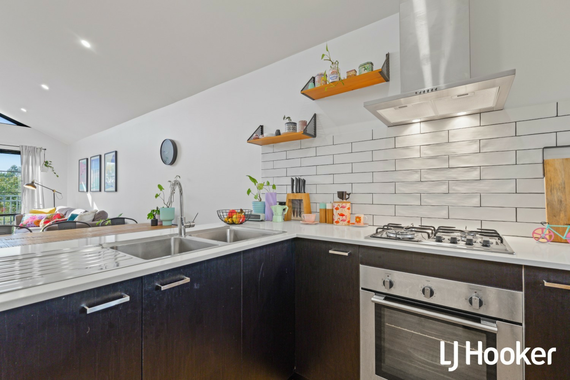 23 Nisden Vws, HARRISDALE