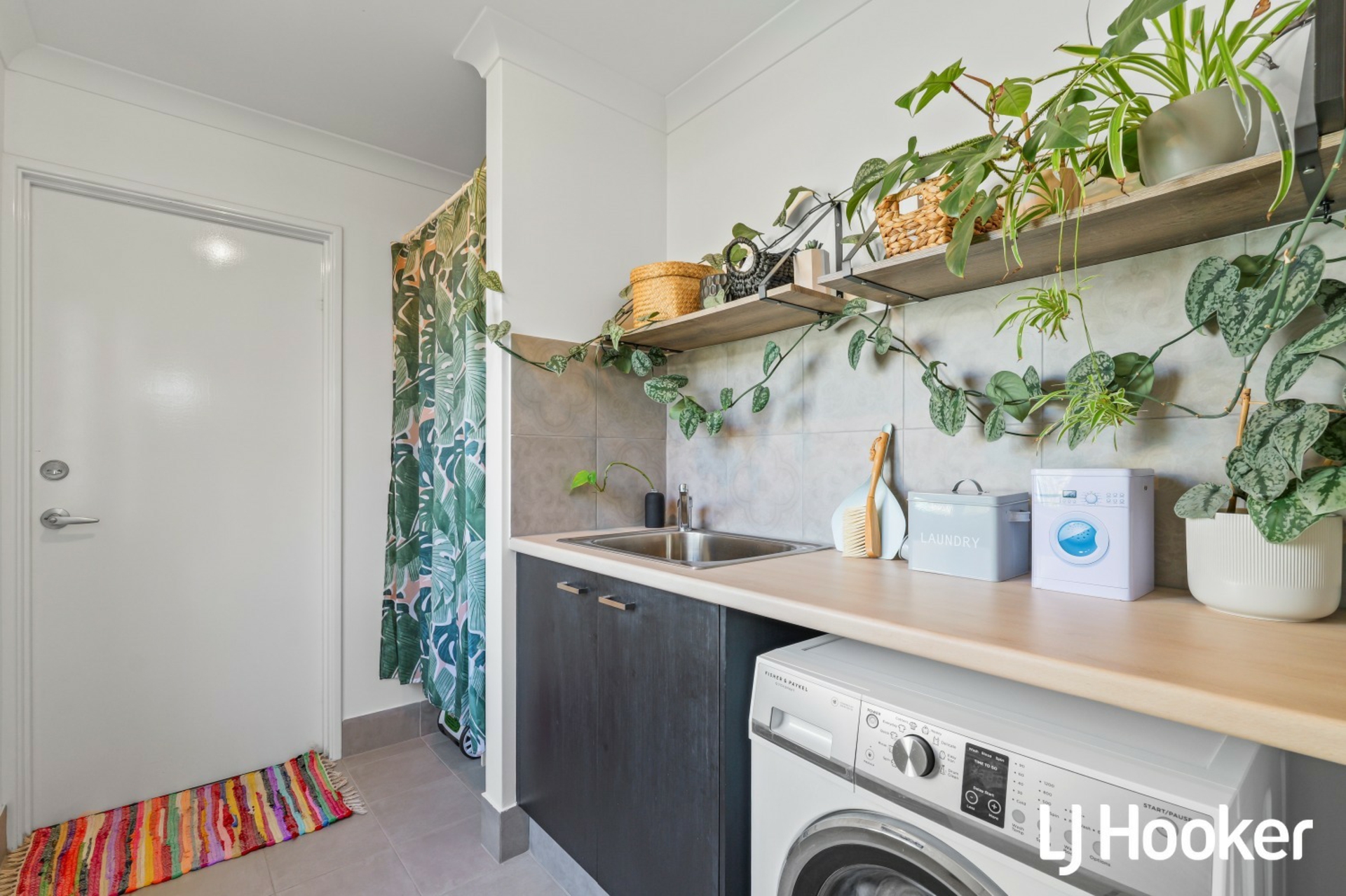 23 Nisden Vws, HARRISDALE