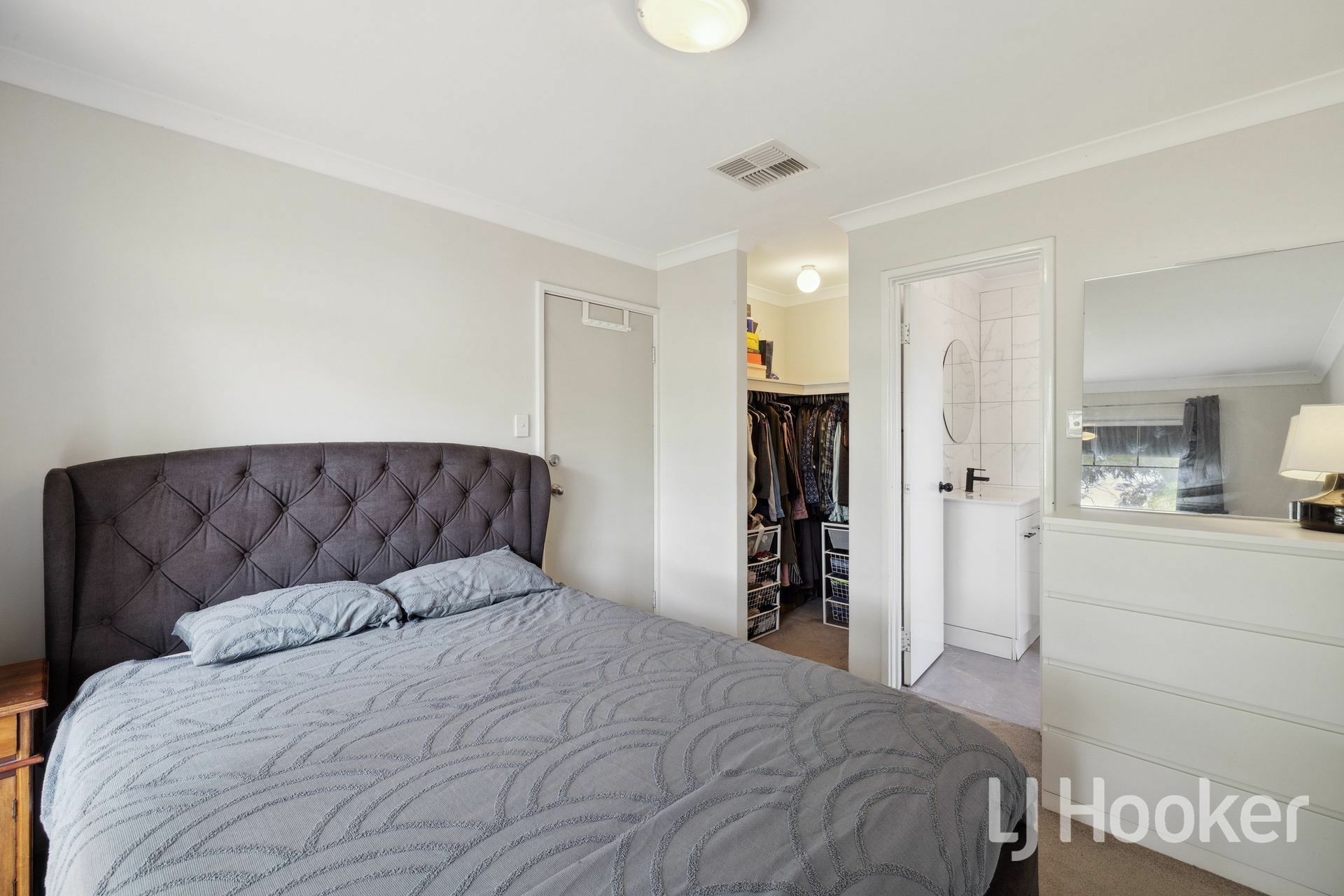 5 Windsor Drive, GOSNELLS