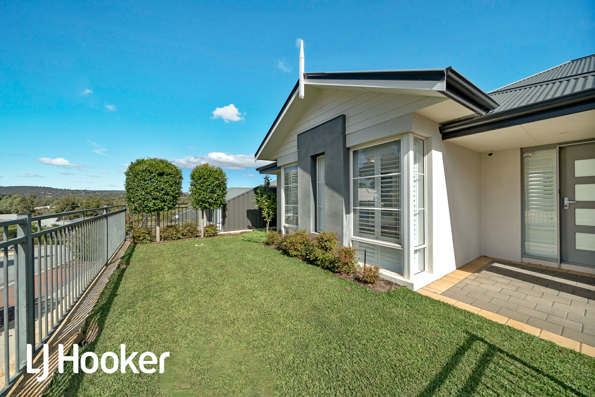 17 Kalbarri Pass, JANE BROOK