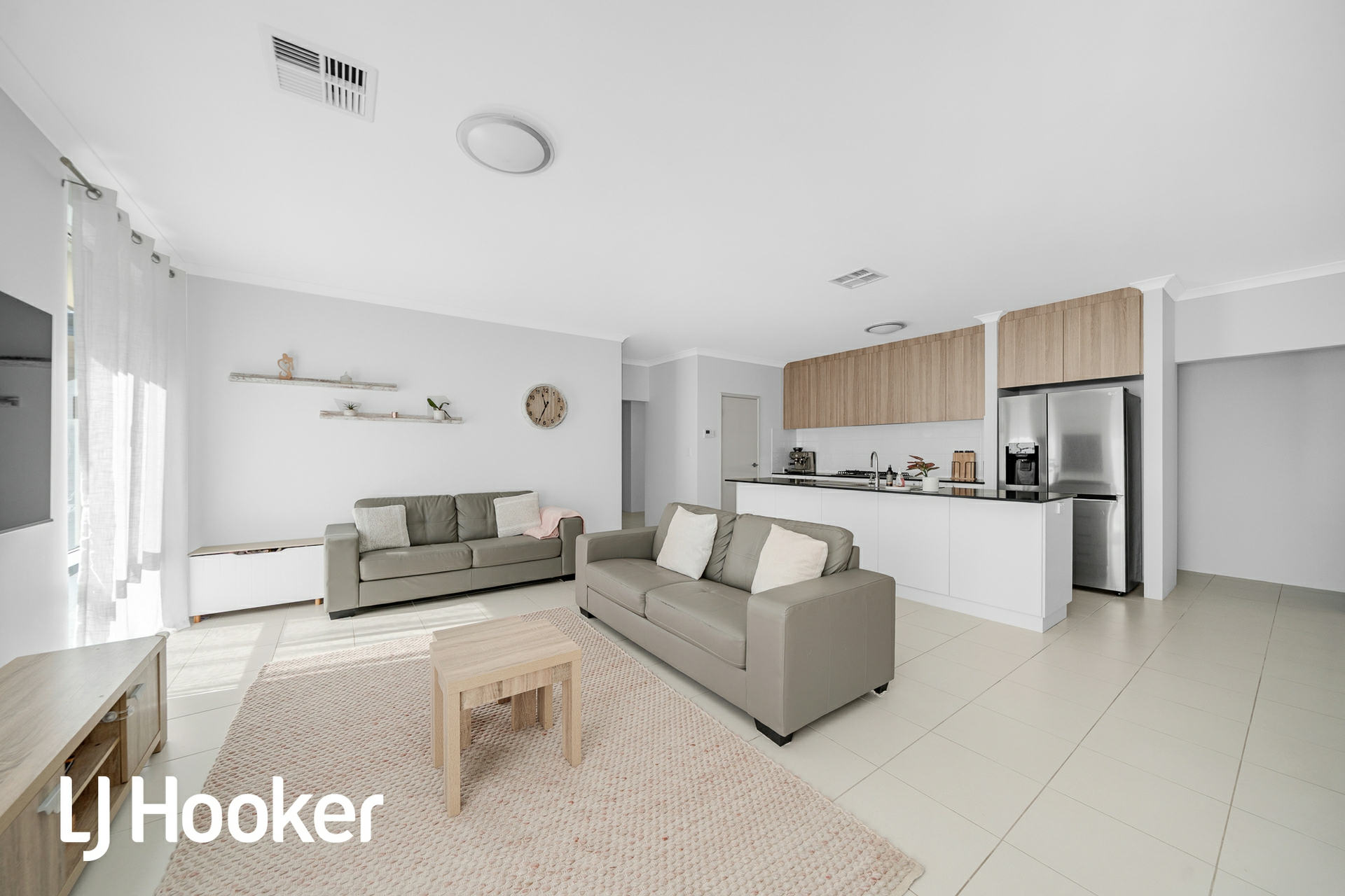 17 Kalbarri Pass, JANE BROOK