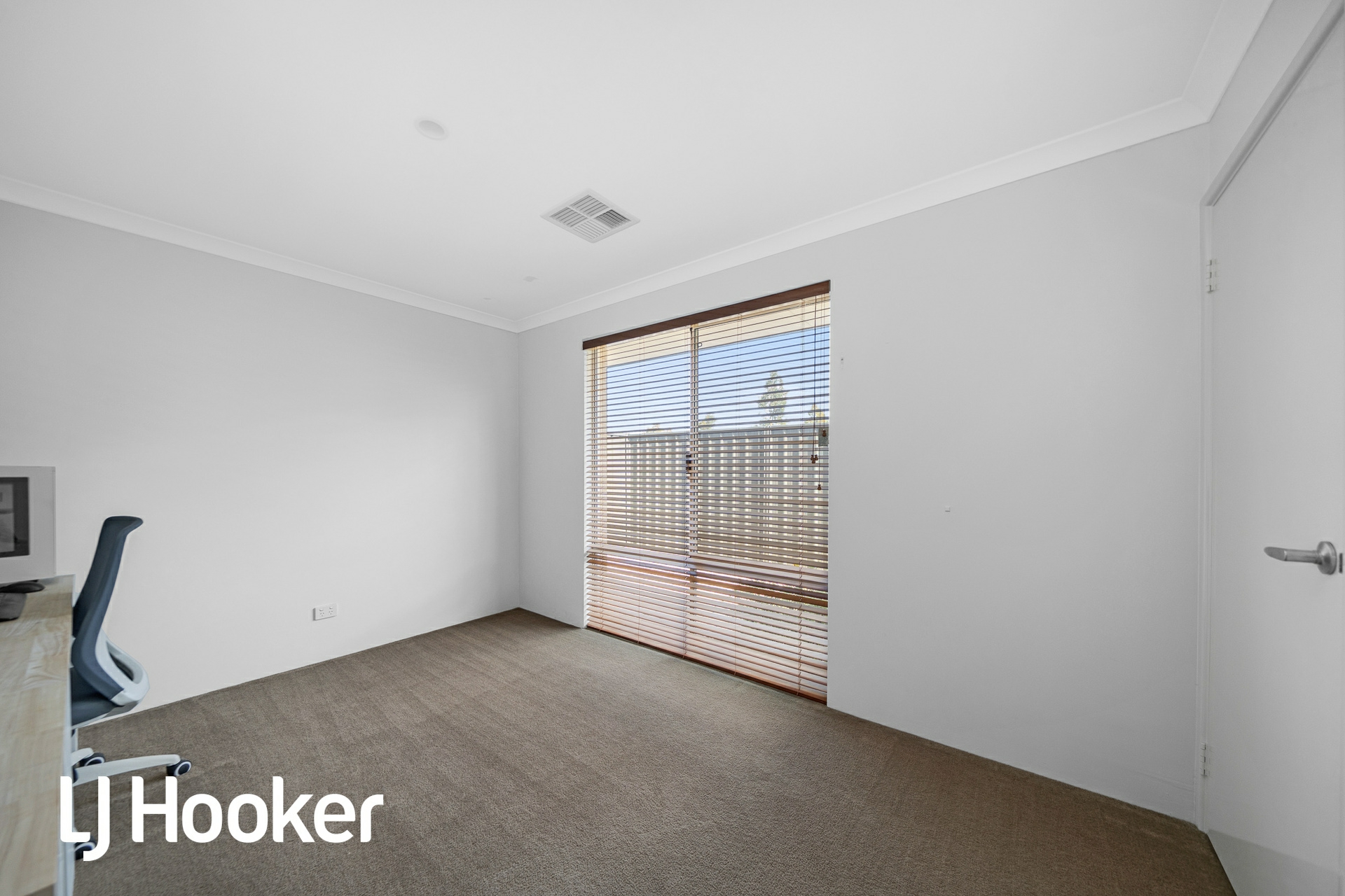 17 Kalbarri Pass, JANE BROOK
