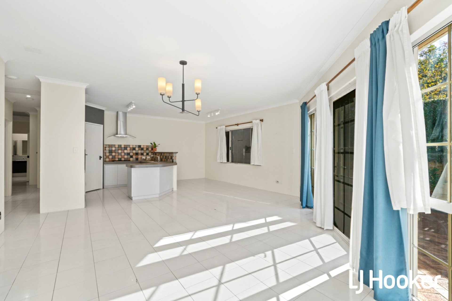69 Sunbury Rd, VICTORIA PARK