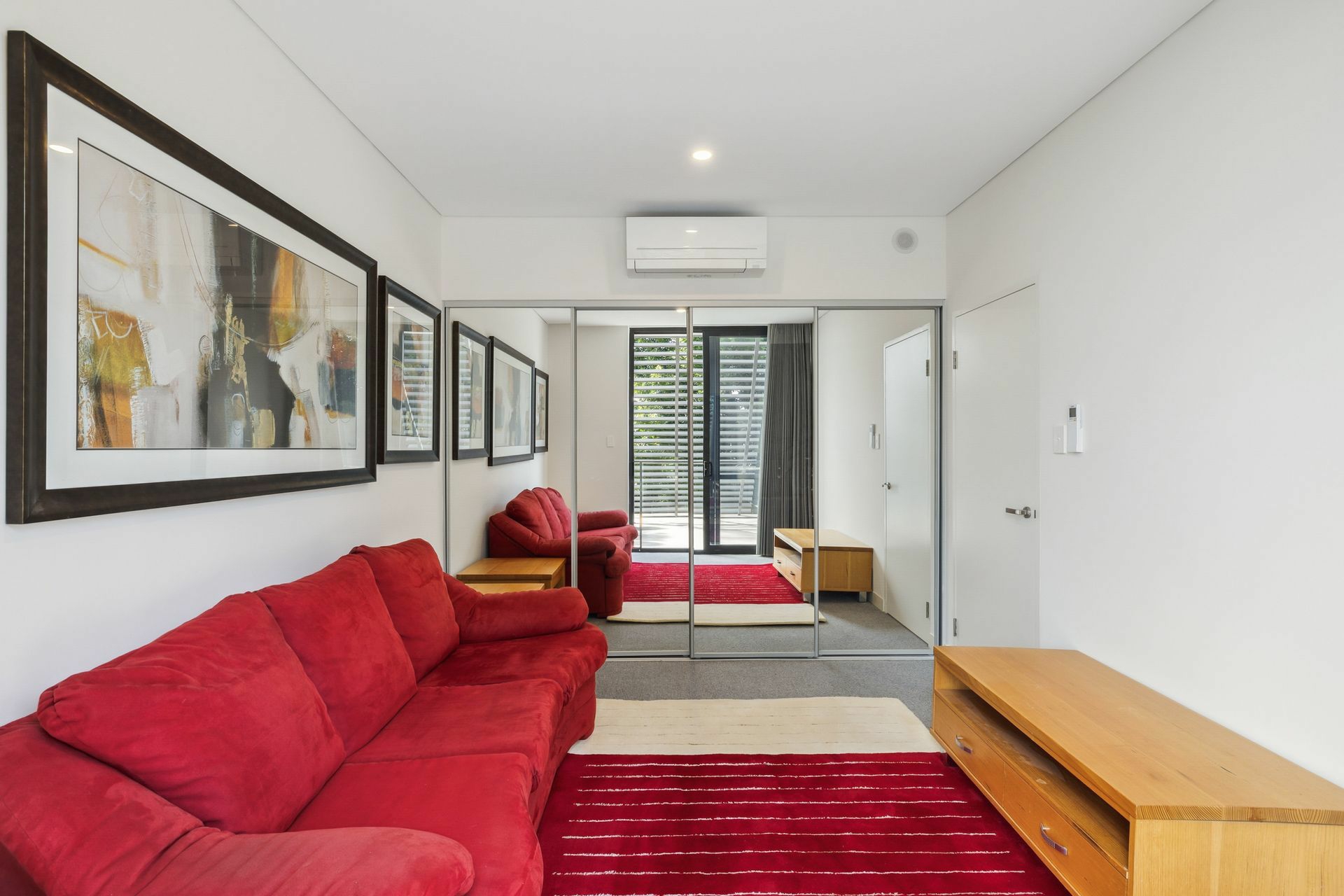 30/8 Basinghall Street, EAST VICTORIA PARK