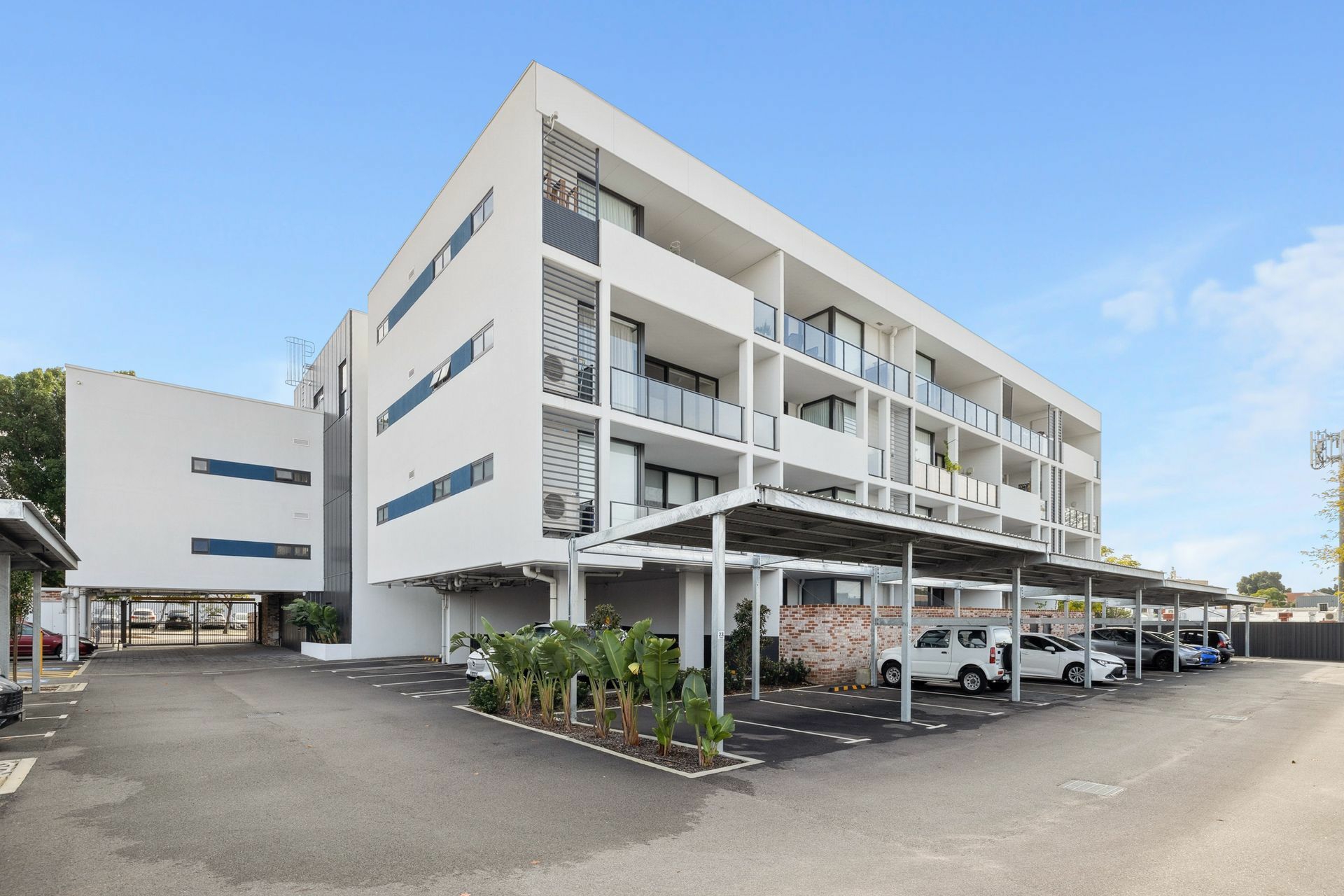 30/8 Basinghall Street, EAST VICTORIA PARK