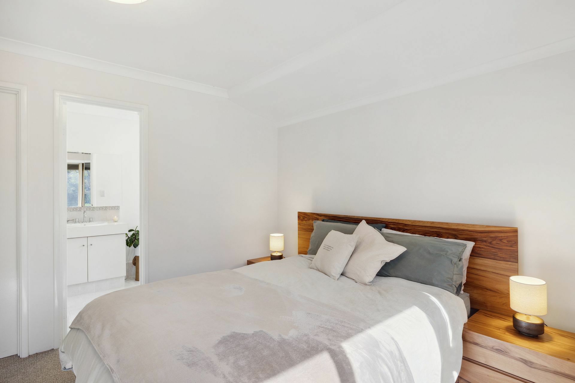 10 Windsor Drive, GOSNELLS