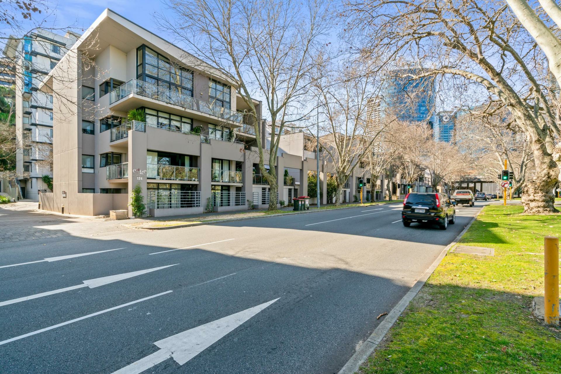Unit 20/124 Mounts Bay Rd, PERTH