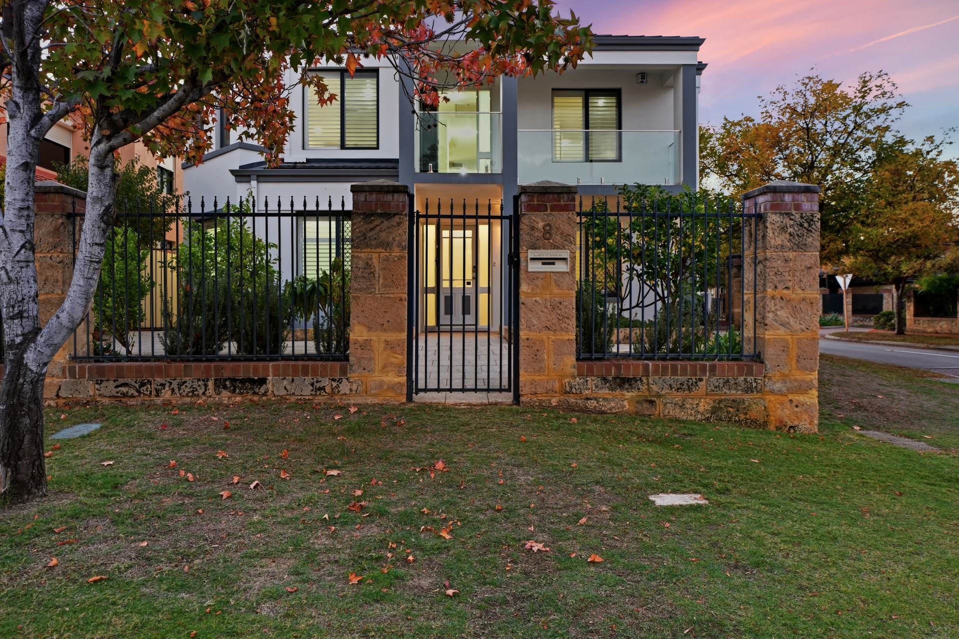 8 Tidewater Way — photo from LJ Hooker Victoria Park | Belmont (WA)