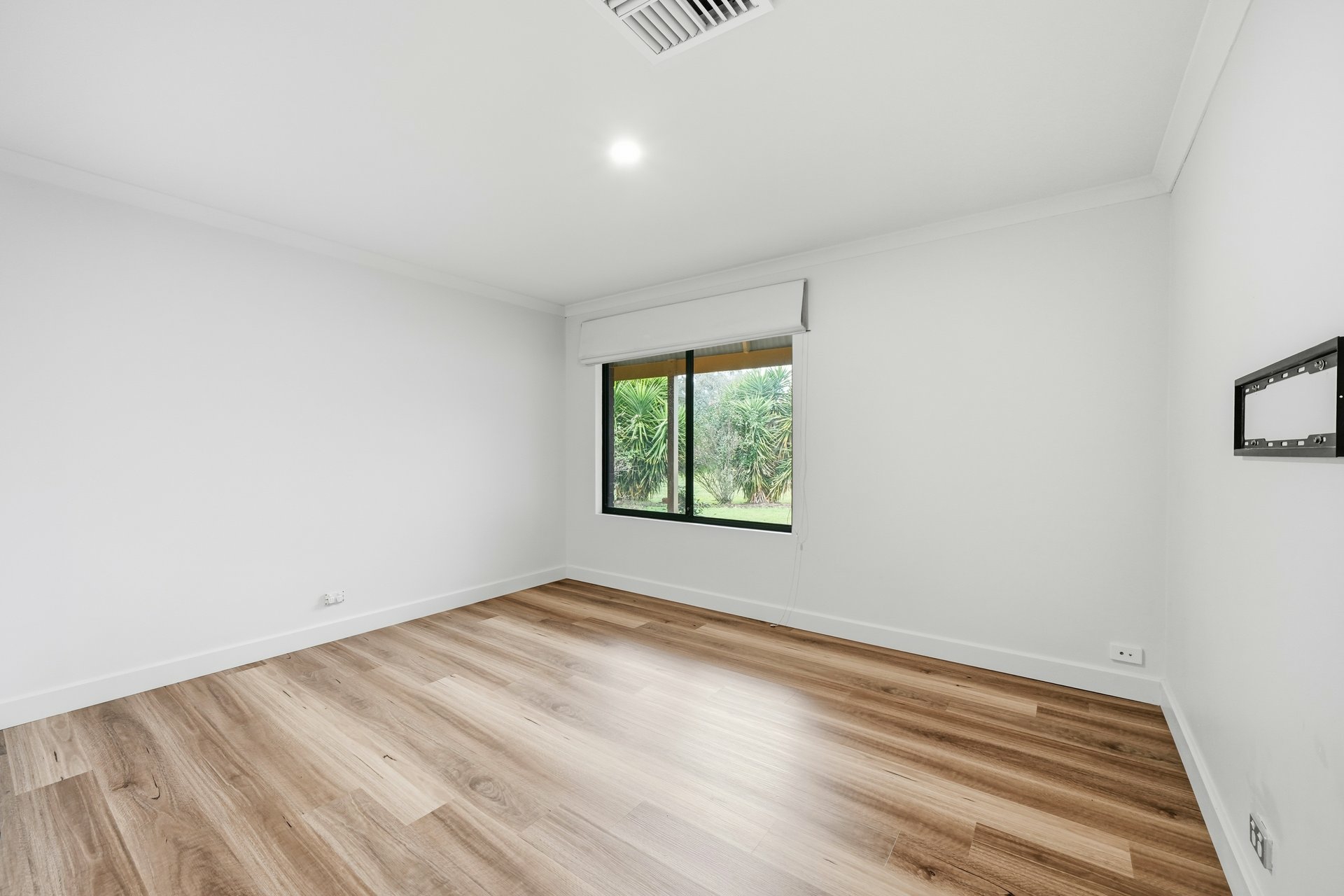 94 Cunningham Drive — photo 18 of 30