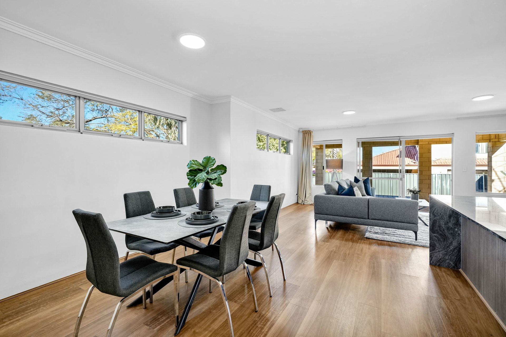 8A Deverell Way — photo 4 of 29