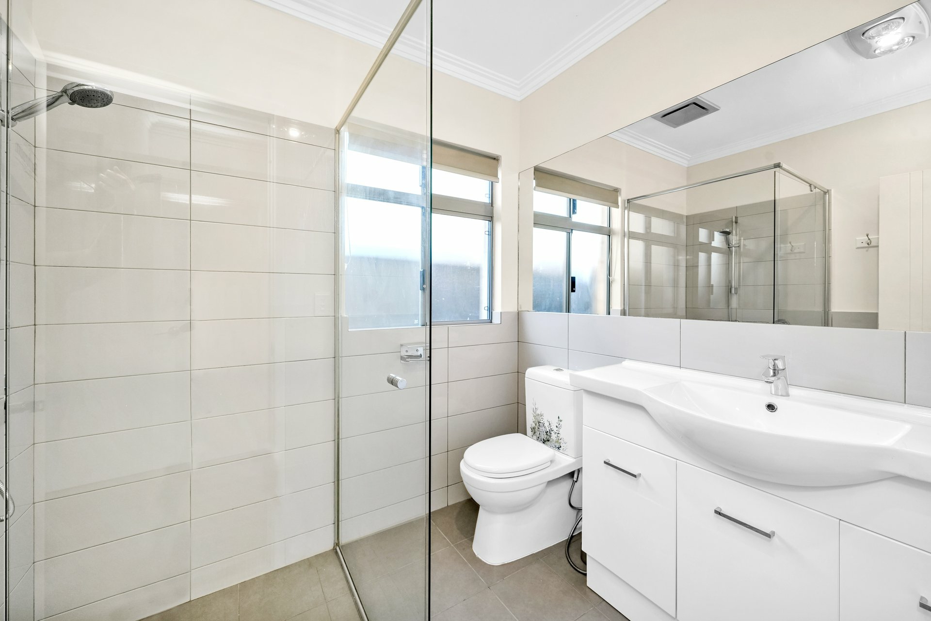 8A Deverell Way — photo 18 of 29