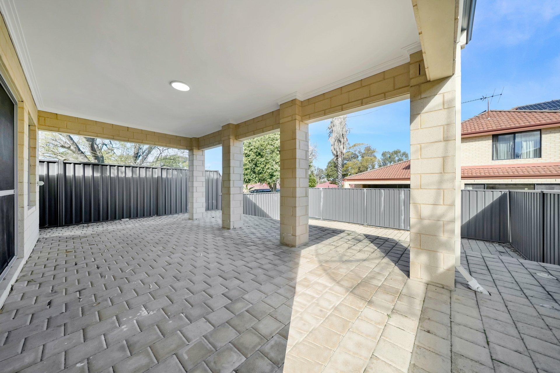 8A Deverell Way — photo 23 of 29