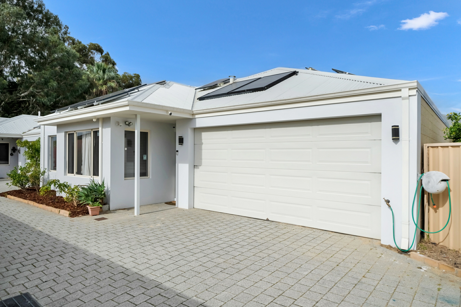 8A Cunnington Way — photo from LJ Hooker Victoria Park | Belmont (WA)