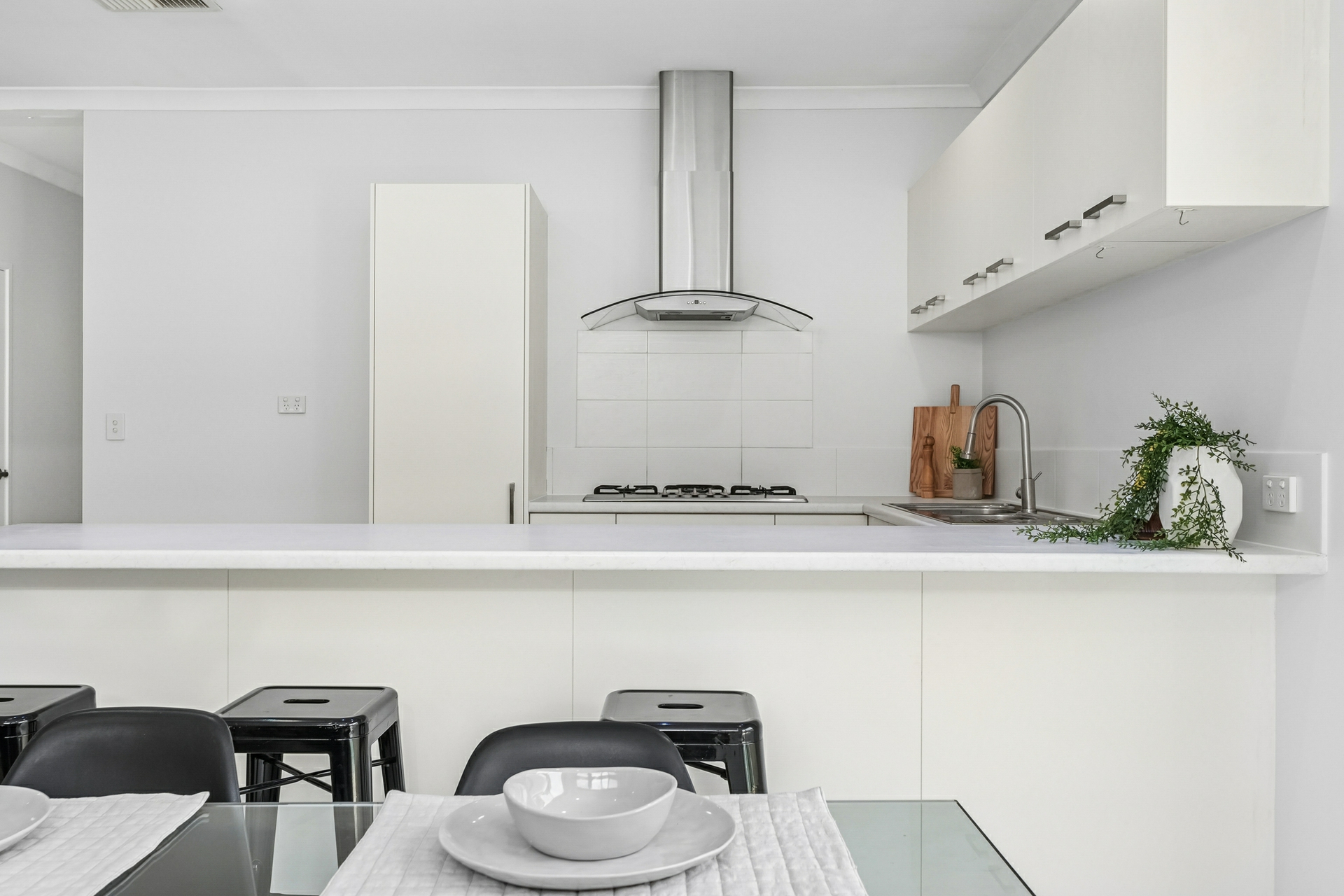 8A Cunnington Way — photo 7 of 27